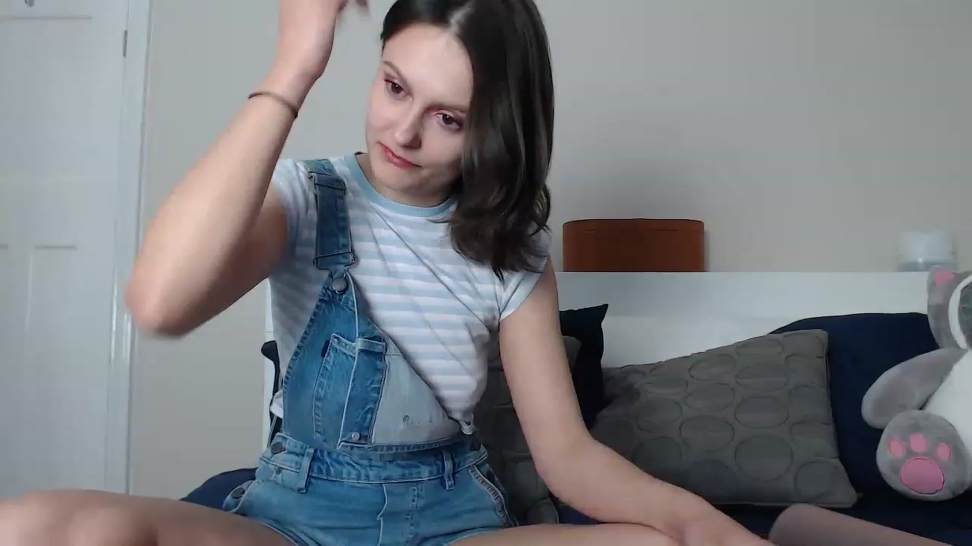 Gallery image thumbnail from ruby_oharax's myfreecams stream on, 05/10/2023, 13:43 image 16 of 20