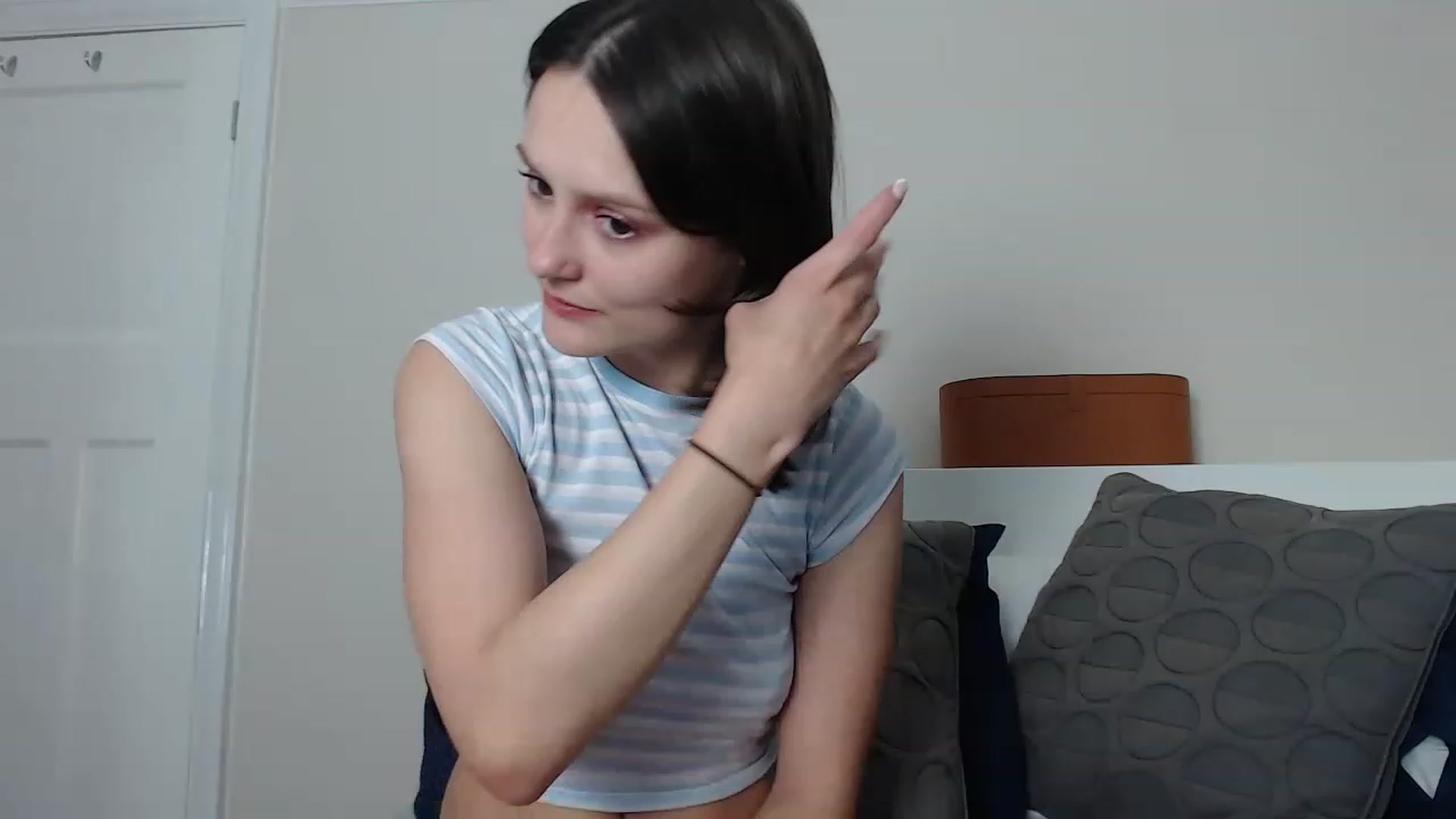 Gallery image thumbnail from ruby_oharax's myfreecams stream on, 05/10/2023, 18:43 image 15 of 20
