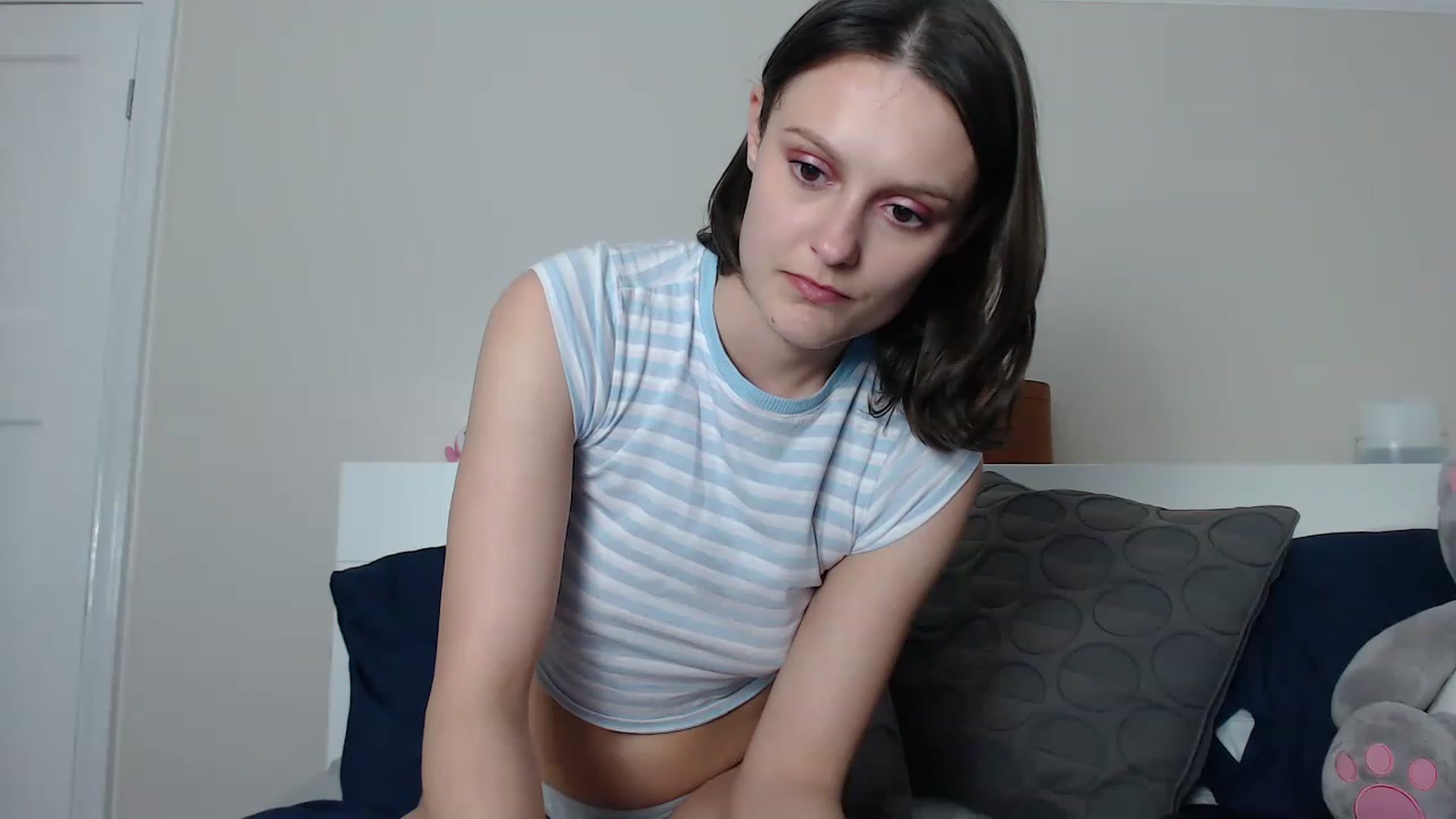 Gallery image thumbnail from ruby_oharax's myfreecams stream on, 05/10/2023, 18:43 image 19 of 20