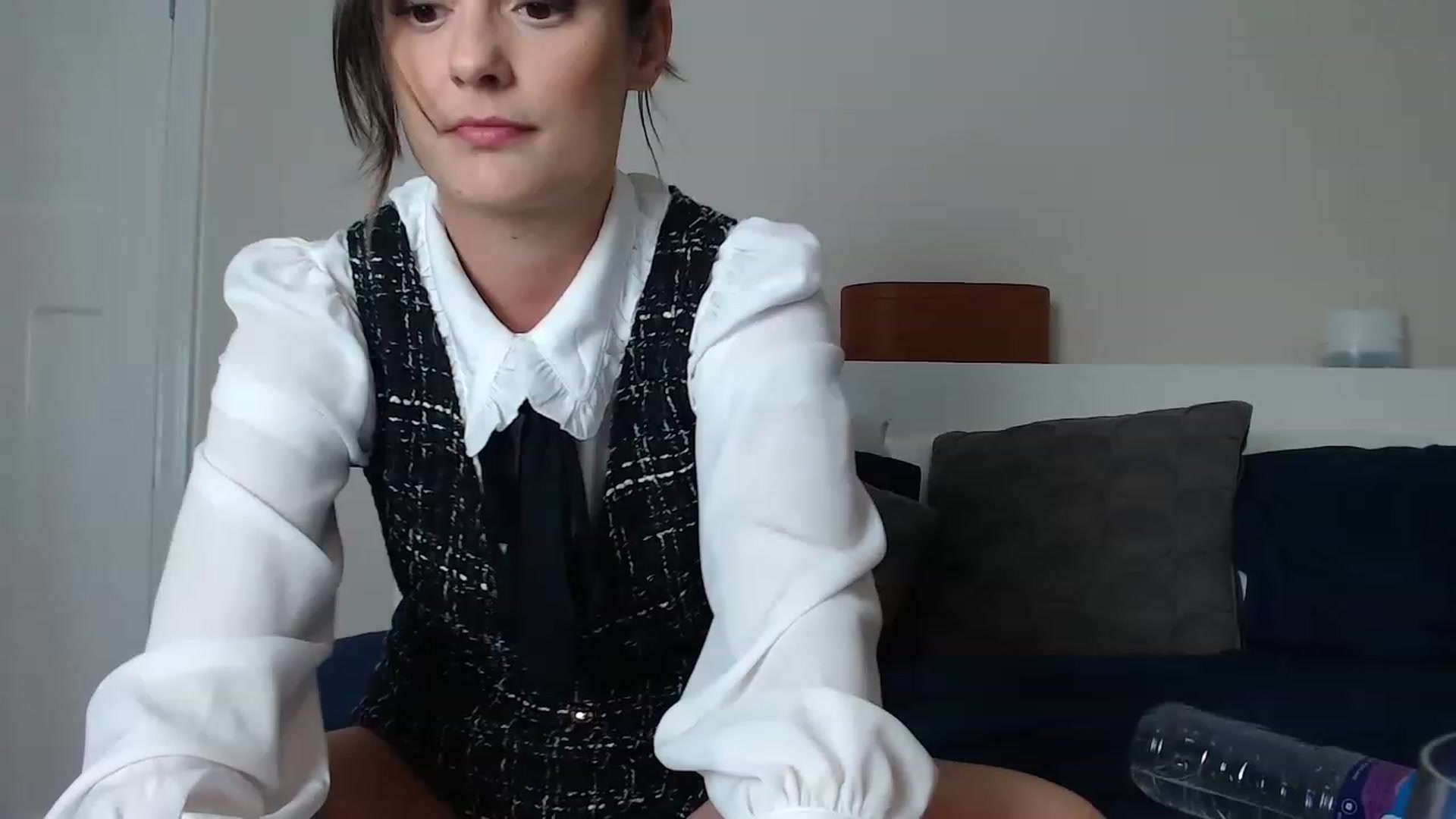 Gallery image thumbnail from ruby_oharax's myfreecams stream on, 05/18/2023, 01:17 image 5 of 20