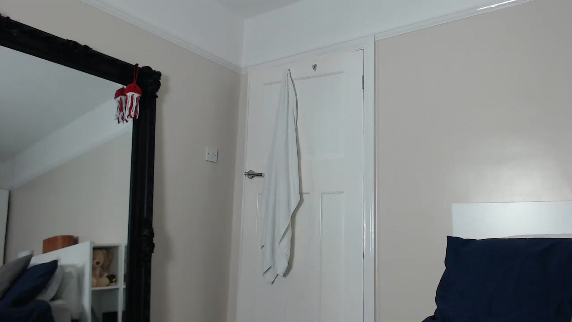 Gallery image thumbnail from ruby_oharax's myfreecams stream on, 05/21/2023, 24:01 image 18 of 20