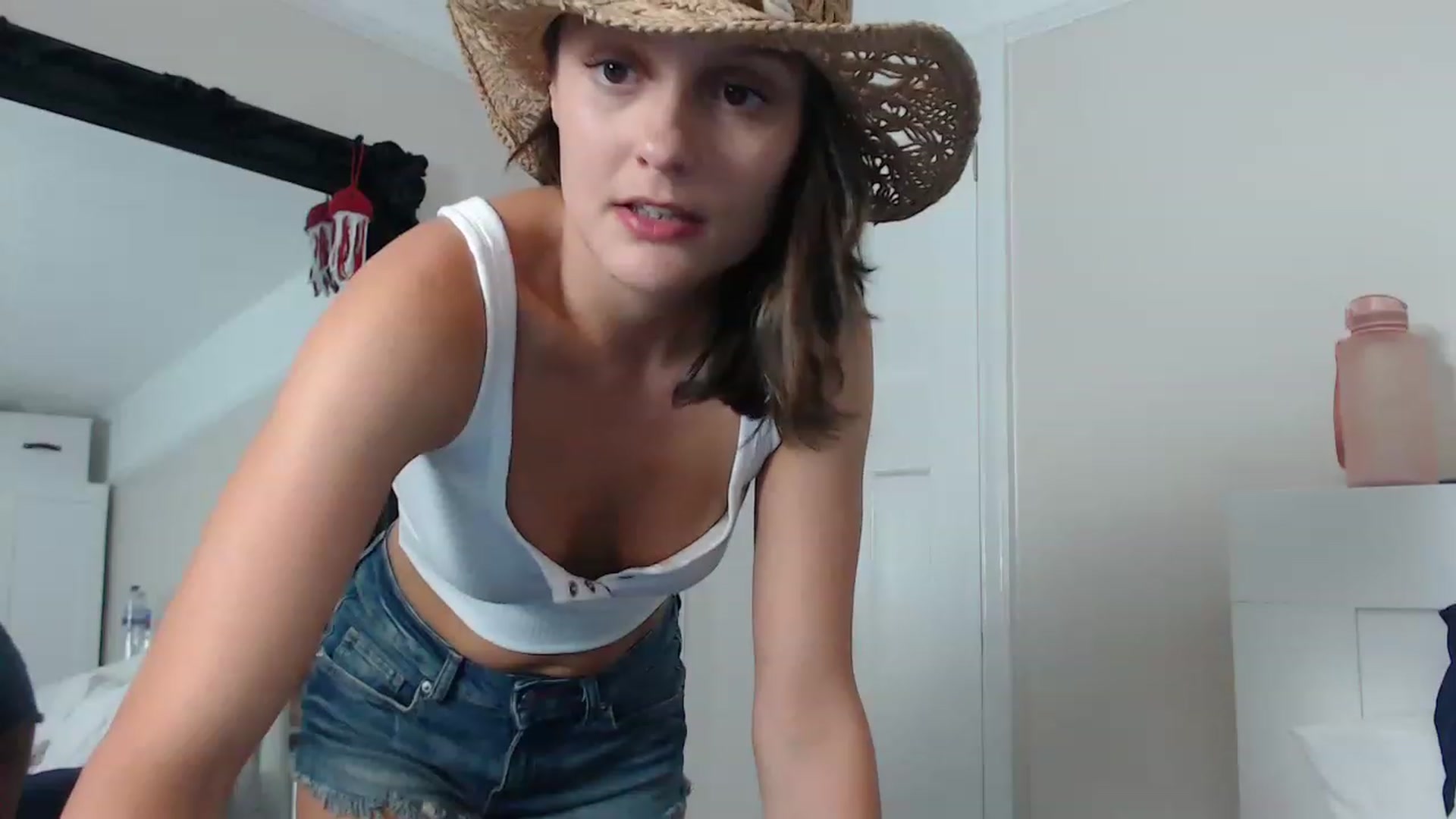 Gallery image thumbnail from ruby_oharax's myfreecams stream on, 06/28/2023, 22:38 image 10 of 20