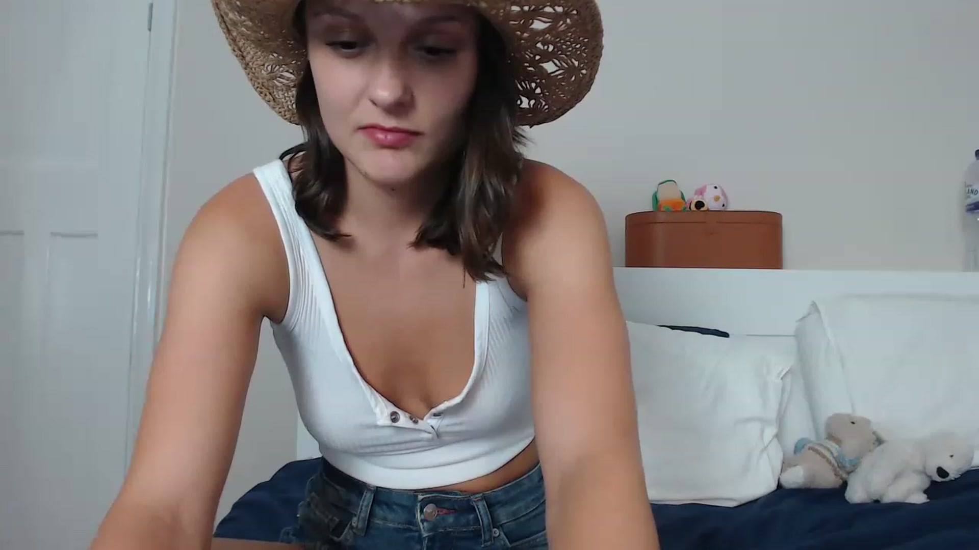 Gallery image thumbnail from ruby_oharax's myfreecams stream on, 06/28/2023, 22:38 image 15 of 20