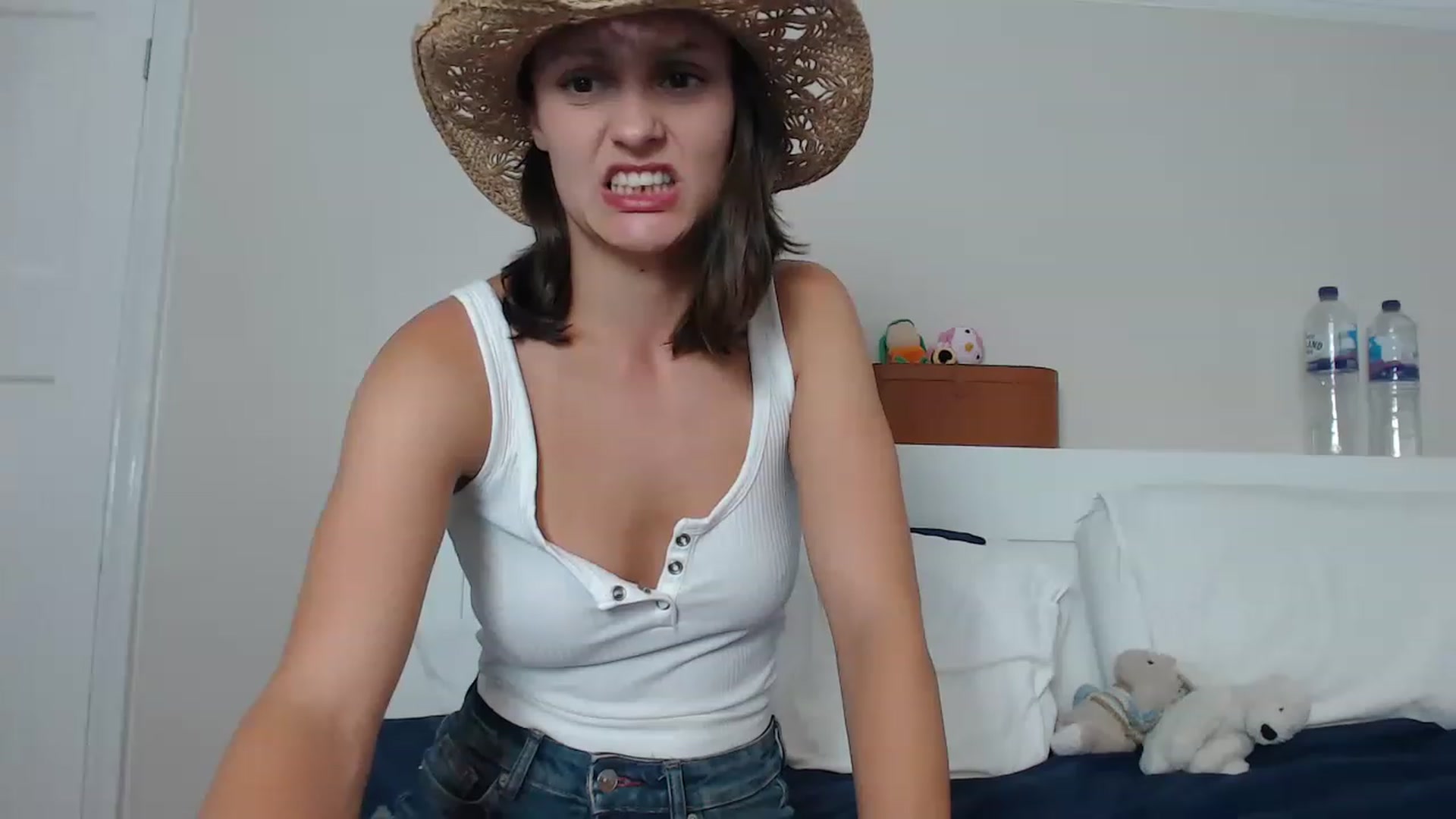 Gallery image thumbnail from ruby_oharax's myfreecams stream on, 06/28/2023, 22:38 image 8 of 20