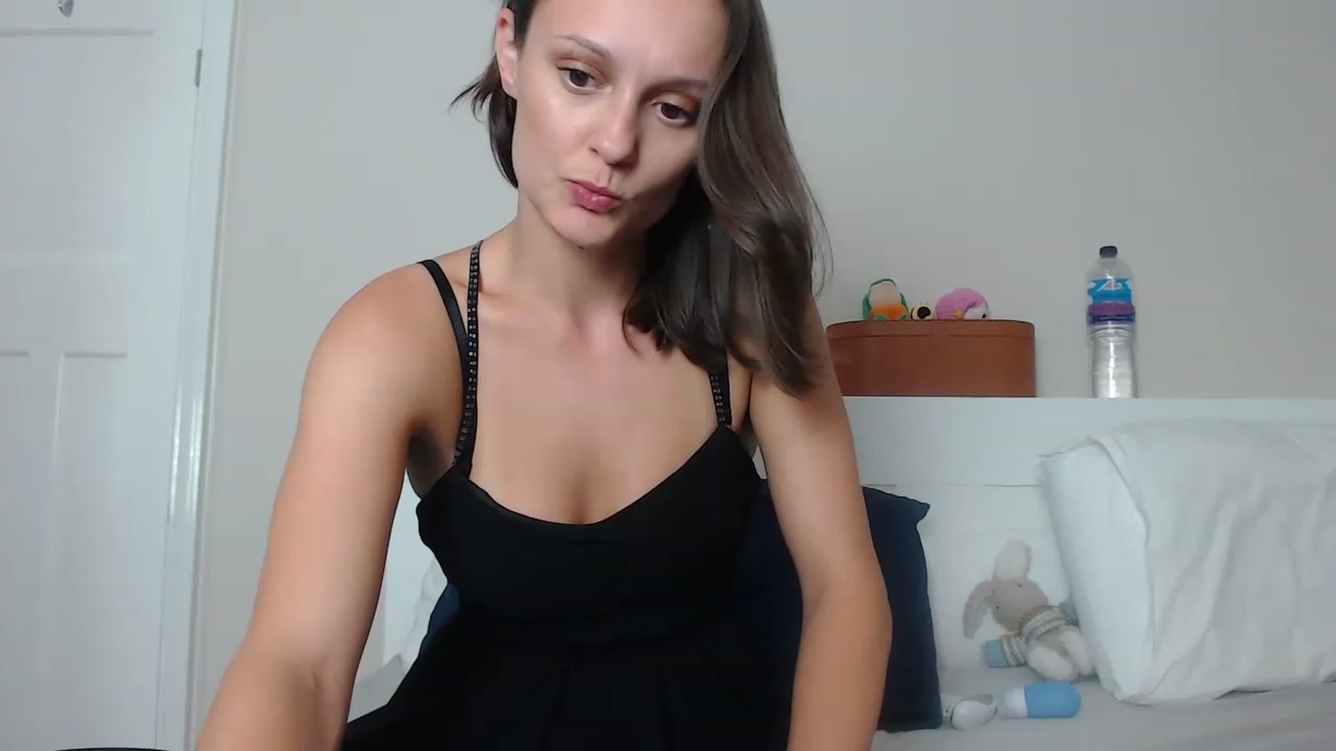 Gallery image thumbnail from ruby_oharax's myfreecams stream on, 06/29/2023, 21:53 image 19 of 20