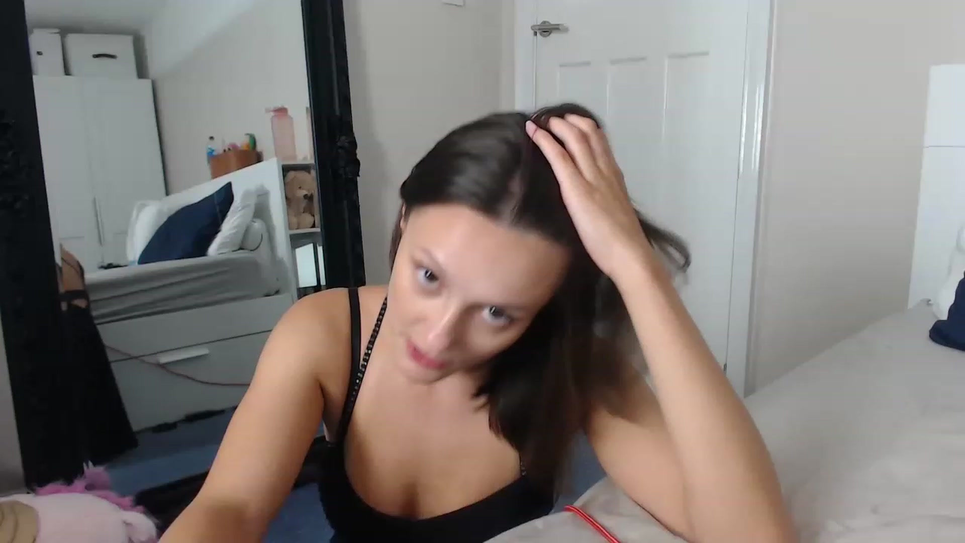 Gallery image thumbnail from ruby_oharax's myfreecams stream on, 06/29/2023, 21:53 image 2 of 20