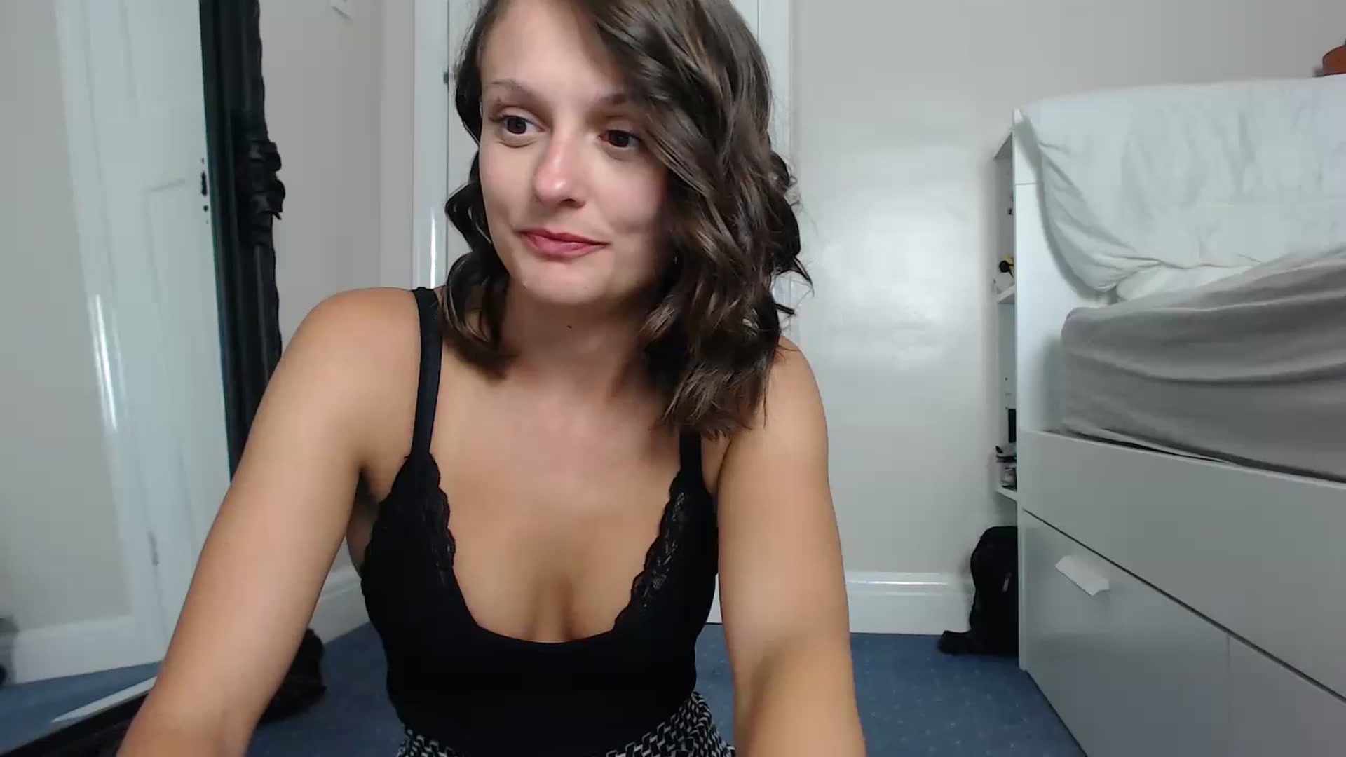 Gallery image thumbnail from ruby_oharax's myfreecams stream on, 07/19/2023, 22:19 image 7 of 20