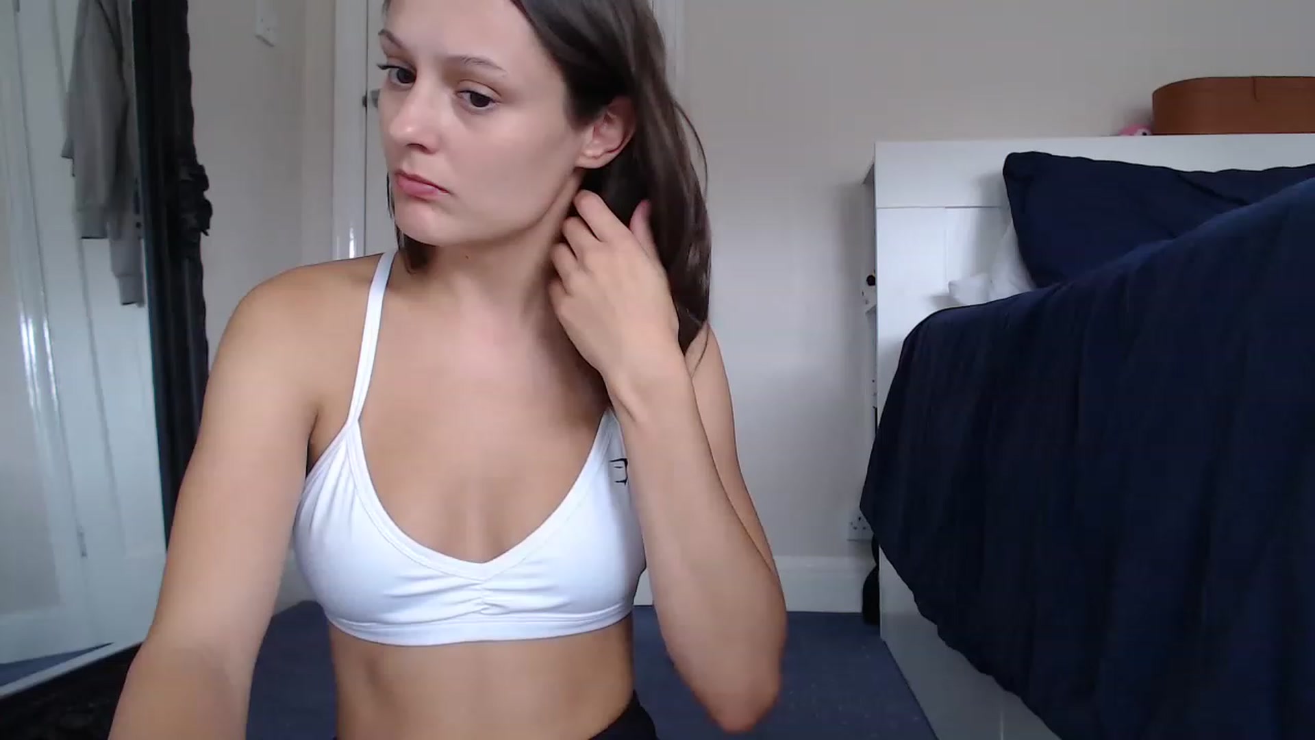 Gallery image thumbnail from ruby_oharax's myfreecams stream on, 07/31/2023, 13:05 image 12 of 20