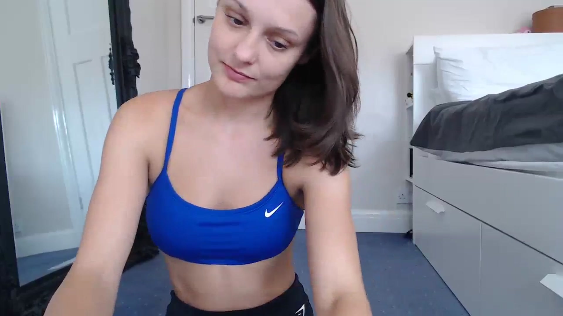 Gallery image thumbnail from ruby_oharax's myfreecams stream on, 08/01/2023, 15:13 image 9 of 20