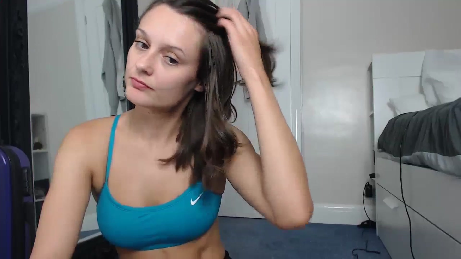 Gallery image thumbnail from ruby_oharax's myfreecams stream on, 08/08/2023, 21:01 image 10 of 20