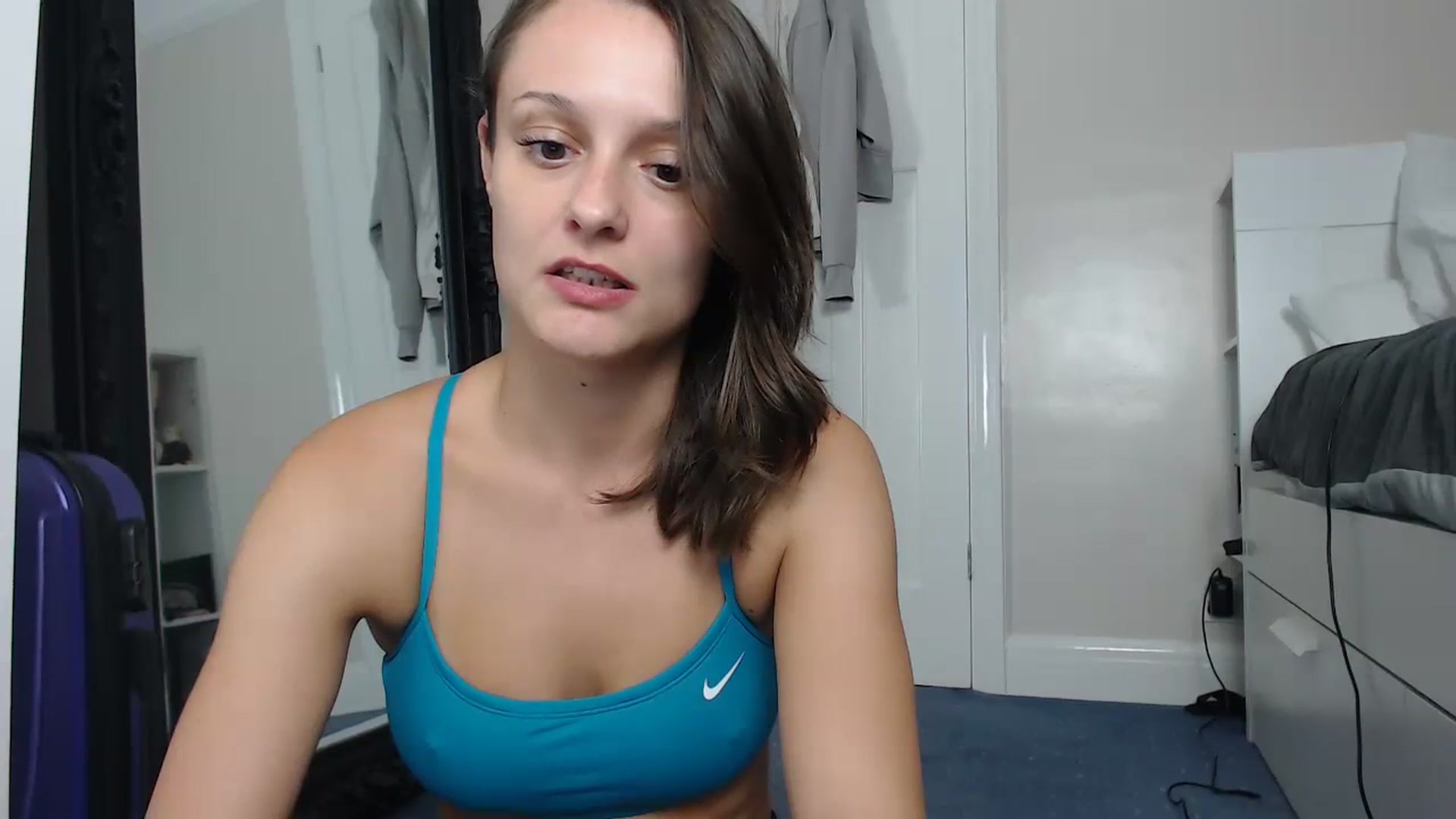 Gallery image thumbnail from ruby_oharax's myfreecams stream on, 08/08/2023, 21:01 image 12 of 20