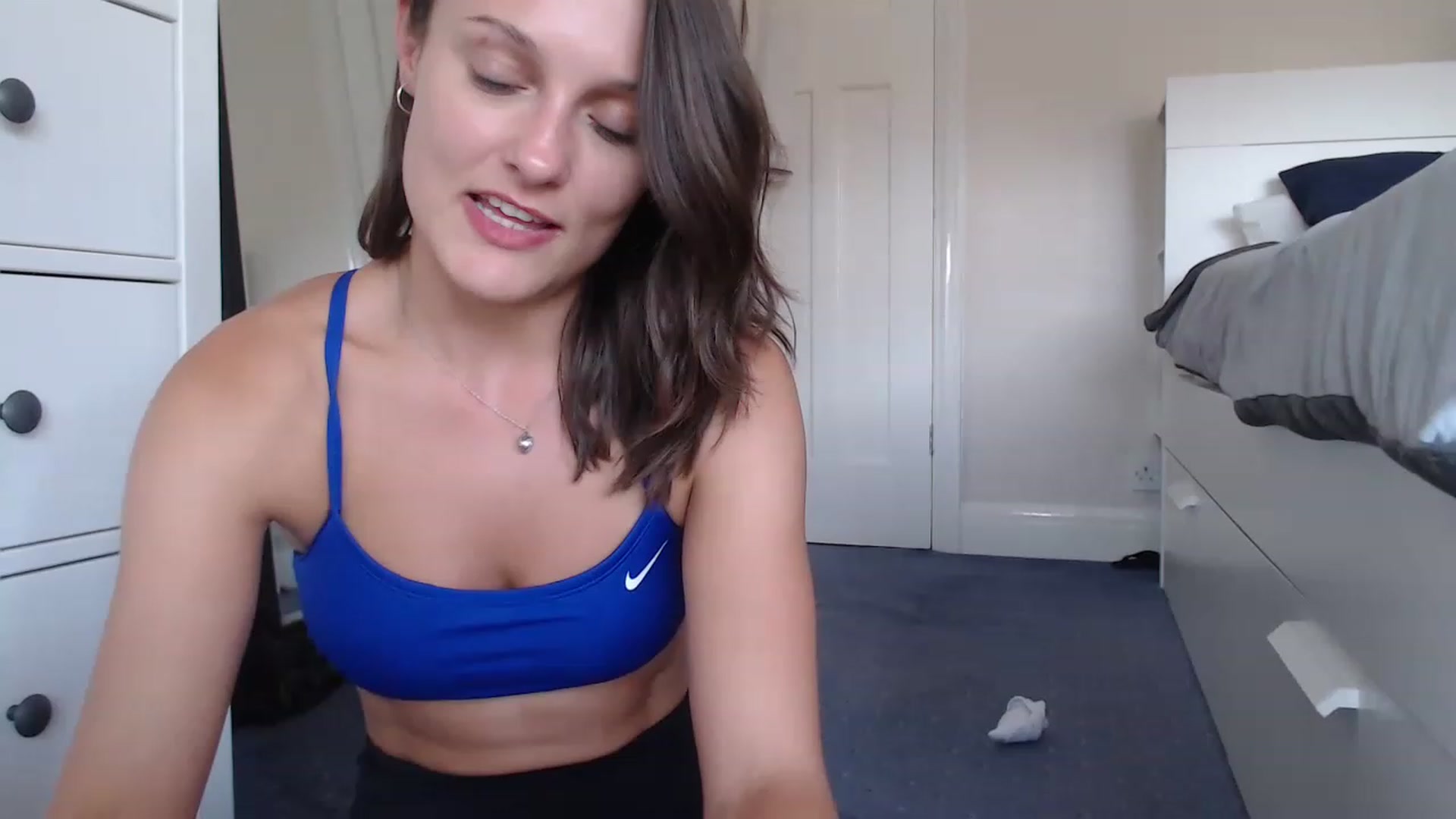 Gallery image thumbnail from ruby_oharax's myfreecams stream on, 08/19/2023, 18:27 image 19 of 20