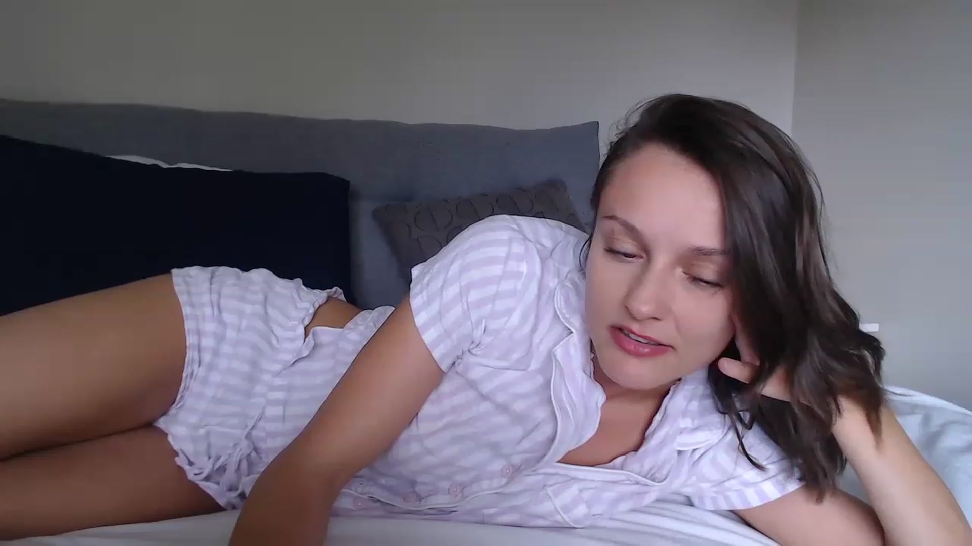 Gallery image thumbnail from ruby_oharax's myfreecams stream on, 08/20/2023, 10:25 image 9 of 20