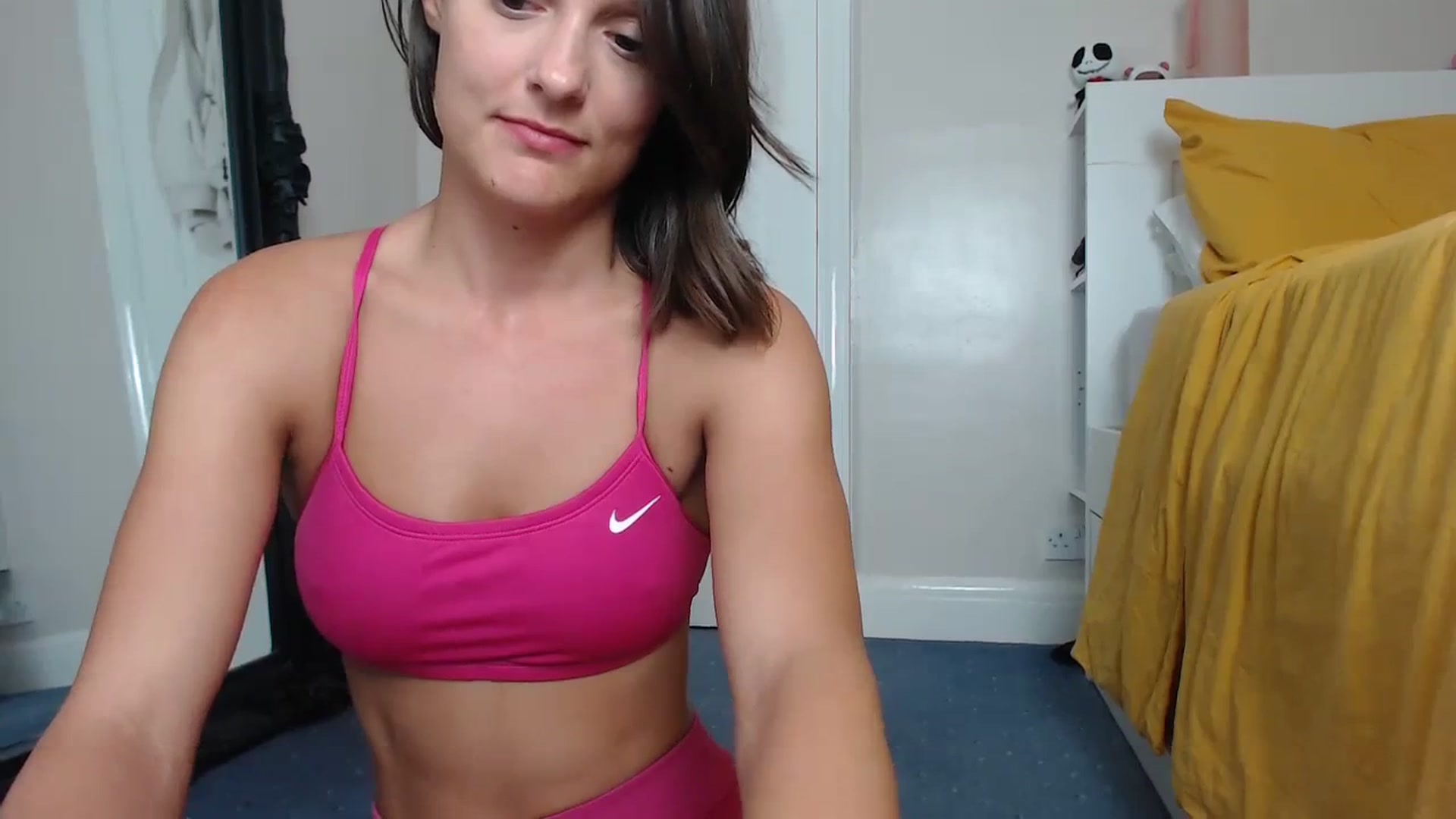 Gallery image thumbnail from ruby_oharax's myfreecams stream on, 08/31/2023, 20:40 image 7 of 20