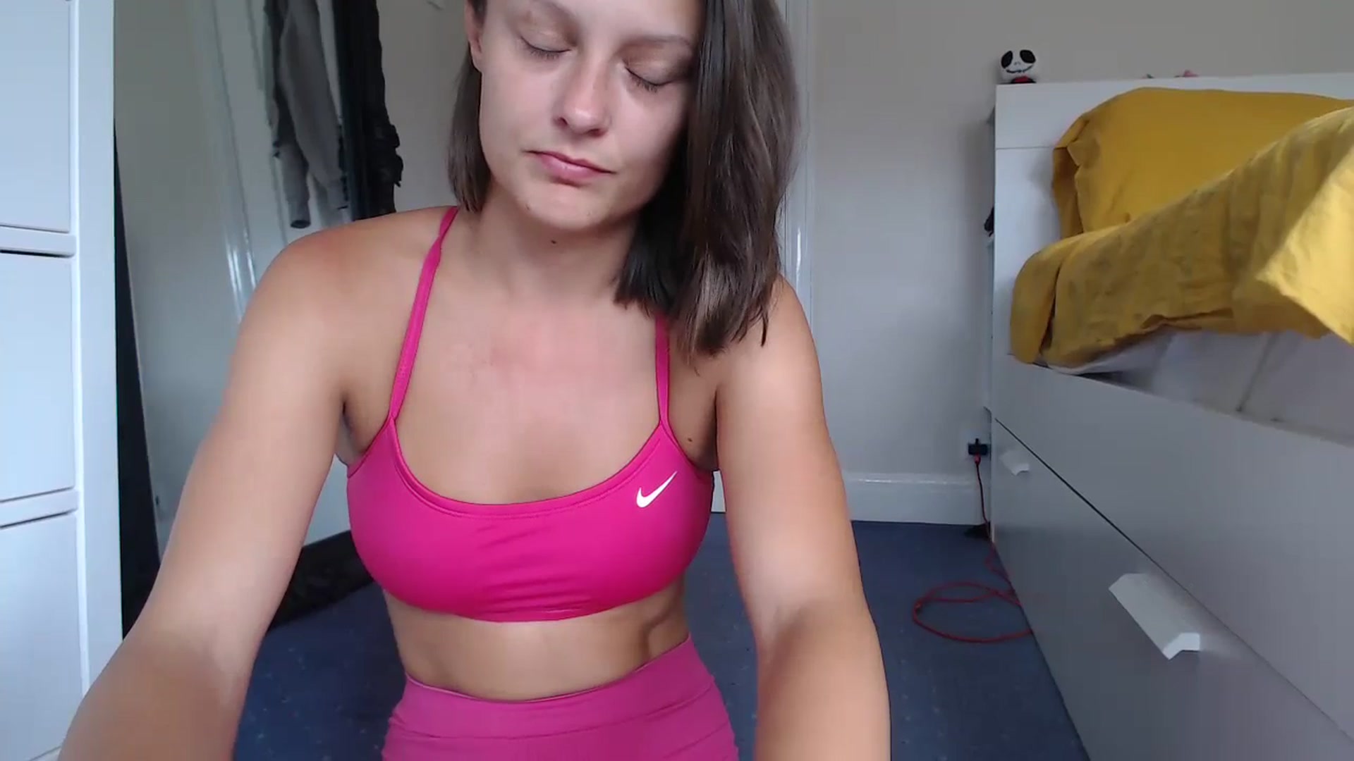 Gallery image thumbnail from ruby_oharax's myfreecams stream on, 09/13/2023, 13:40 image 18 of 20