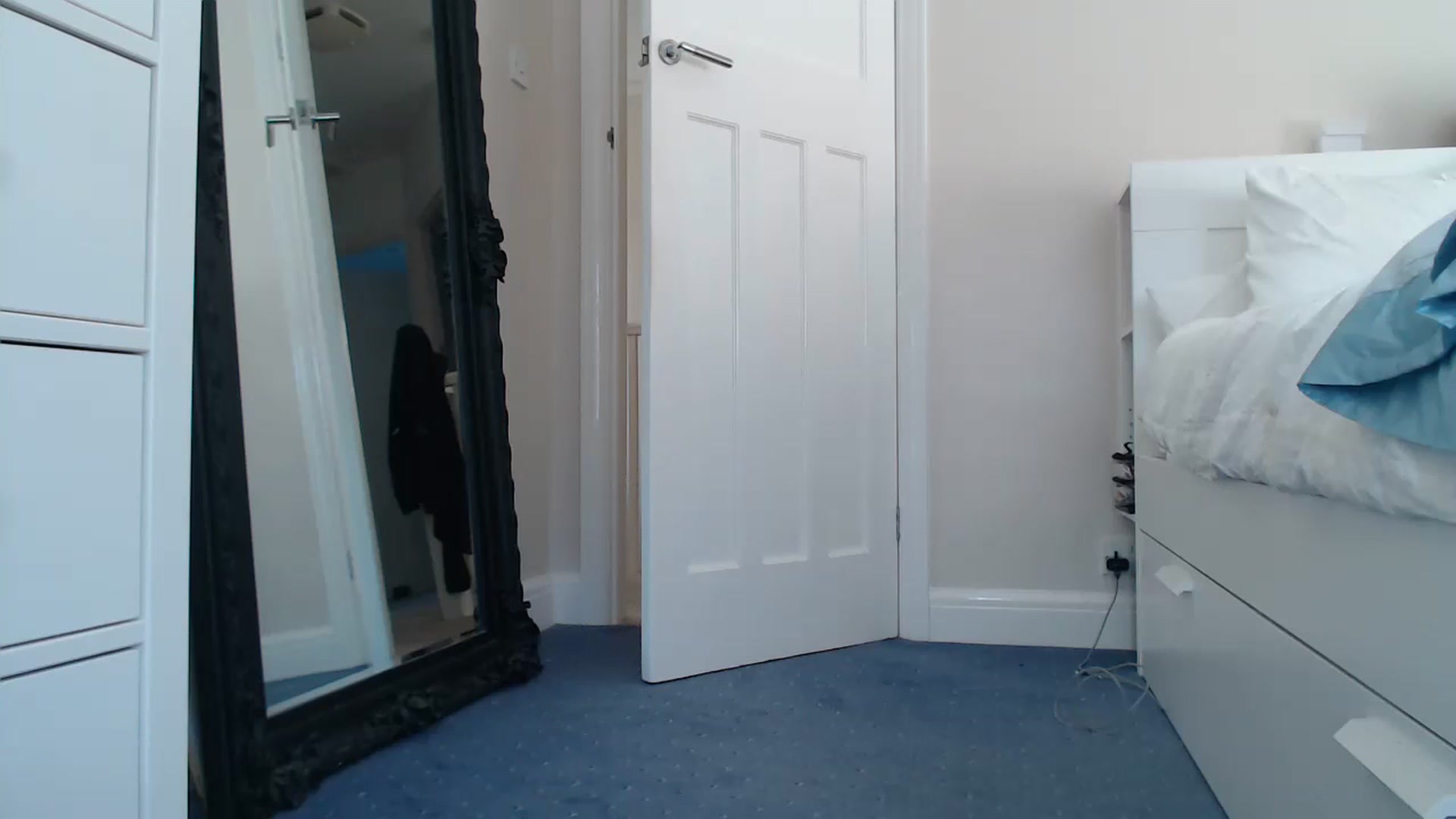 Gallery image thumbnail from ruby_oharax's myfreecams stream on, 10/06/2023, 16:13 image 18 of 20