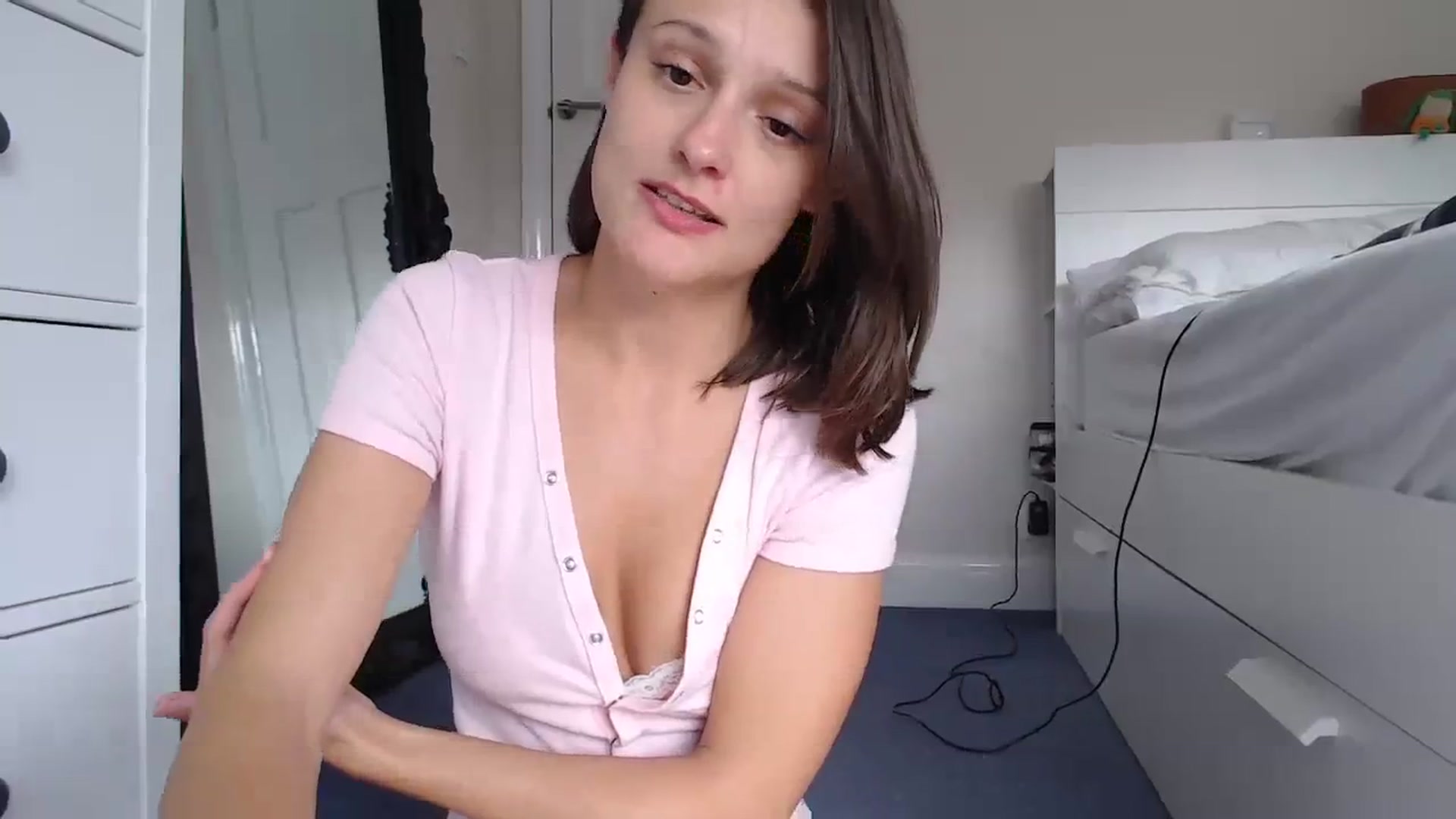 Gallery image thumbnail from ruby_oharax's myfreecams stream on, 10/08/2023, 13:08 image 8 of 20