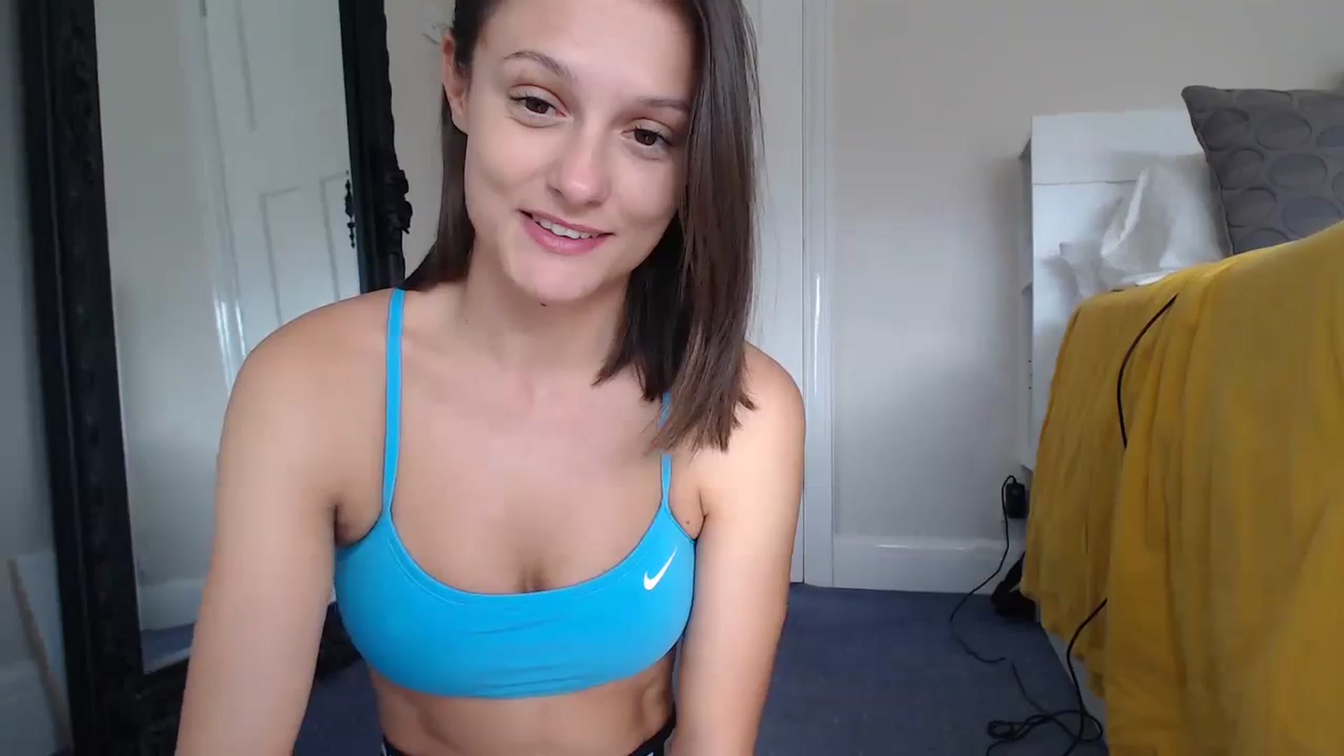 Gallery image thumbnail from ruby_oharax's myfreecams stream on, 10/17/2023, 12:56 image 15 of 20