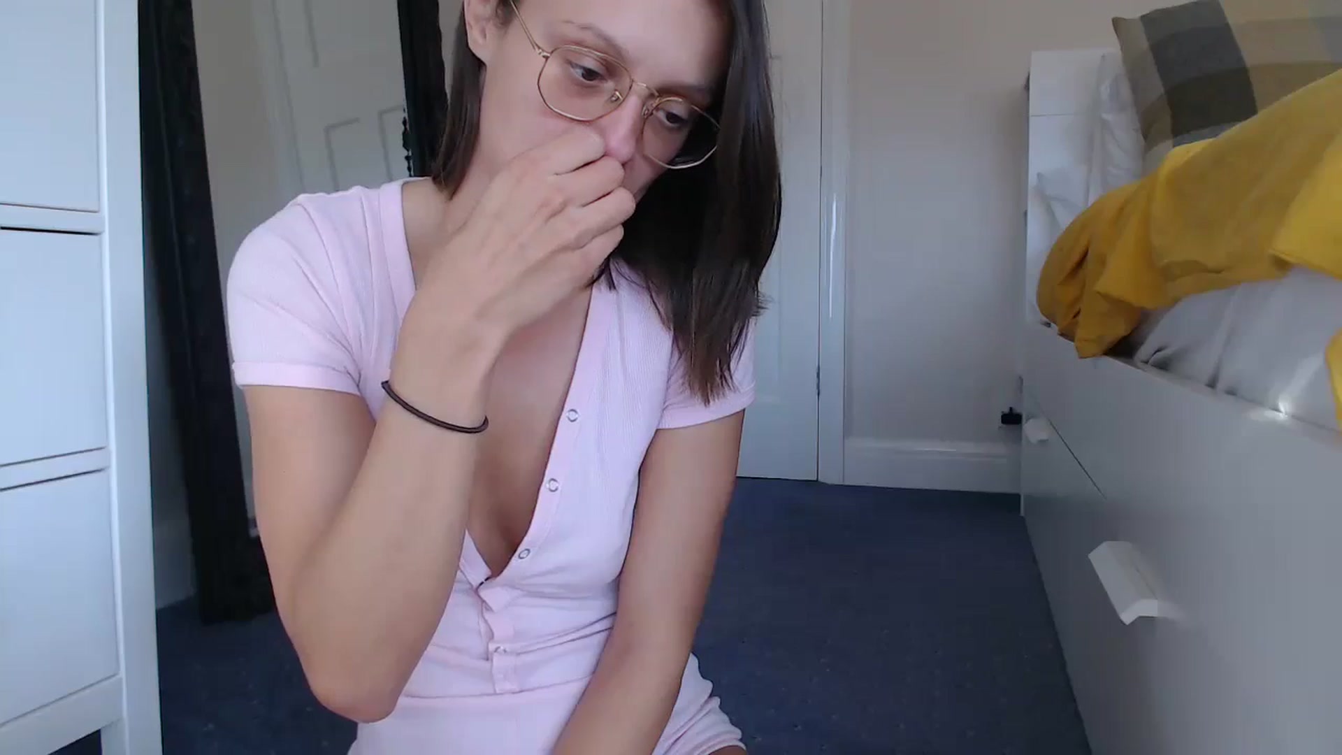 Gallery image thumbnail from ruby_oharax's myfreecams stream on, 10/22/2023, 09:25 image 16 of 20