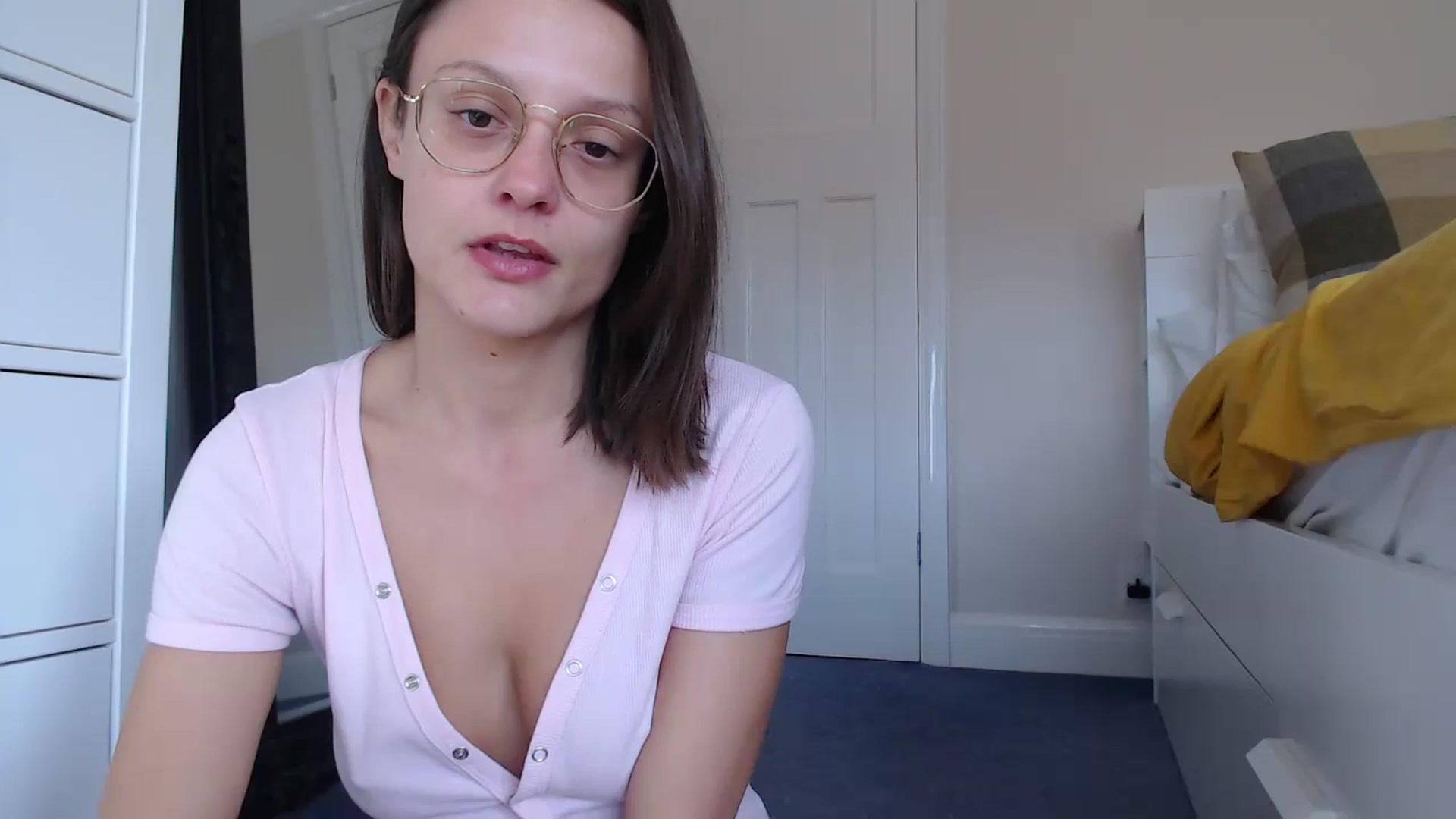Gallery image thumbnail from ruby_oharax's myfreecams stream on, 10/22/2023, 09:25 image 1 of 20