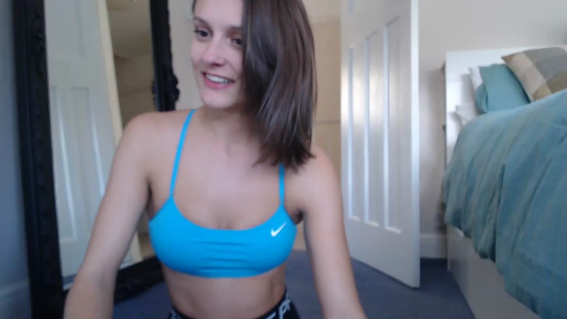 Gallery image thumbnail from ruby_oharax's myfreecams stream on, 10/25/2023, 16:46 image 4 of 20