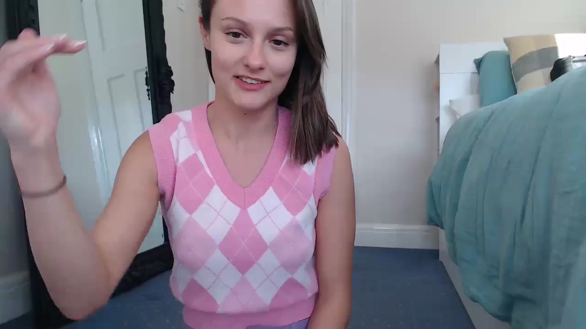 Gallery image thumbnail from ruby_oharax's myfreecams stream on, 11/14/2023, 15:13 image 8 of 20