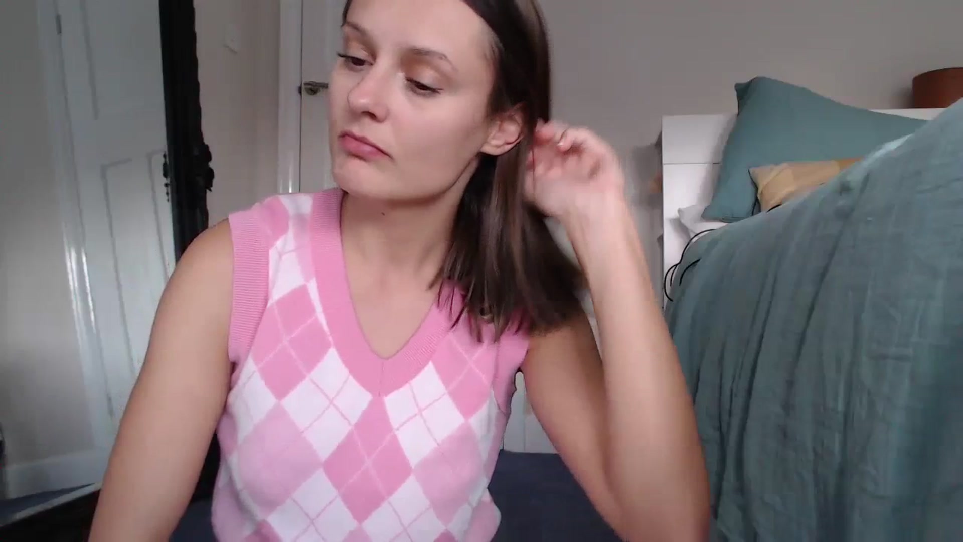 Gallery image thumbnail from ruby_oharax's myfreecams stream on, 11/14/2023, 15:52 image 17 of 20
