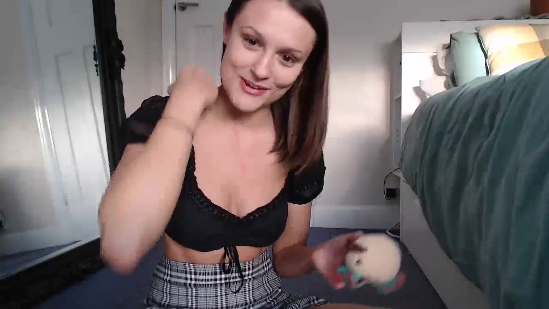 Gallery image thumbnail from ruby_oharax's myfreecams stream on, 11/30/2023, 14:45 image 9 of 20