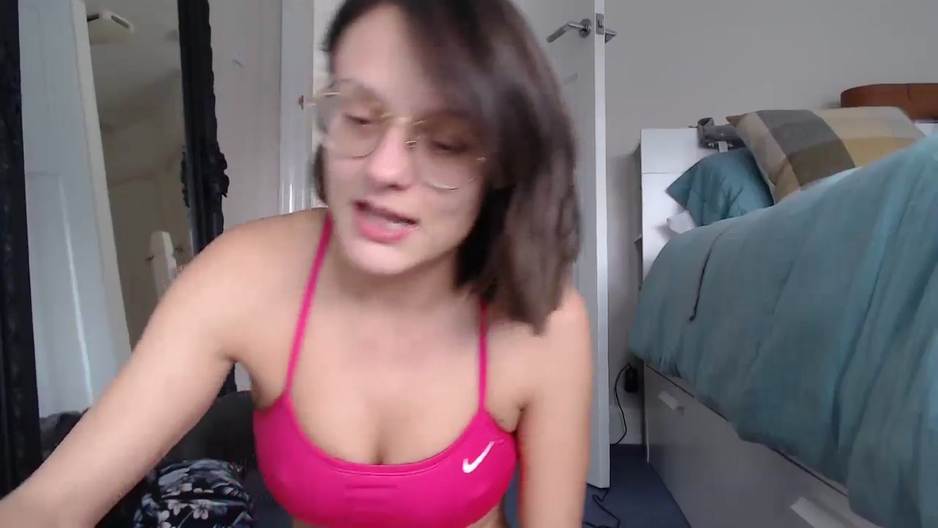 Gallery image thumbnail from ruby_oharax's myfreecams stream on, 12/09/2023, 12:03 image 12 of 20