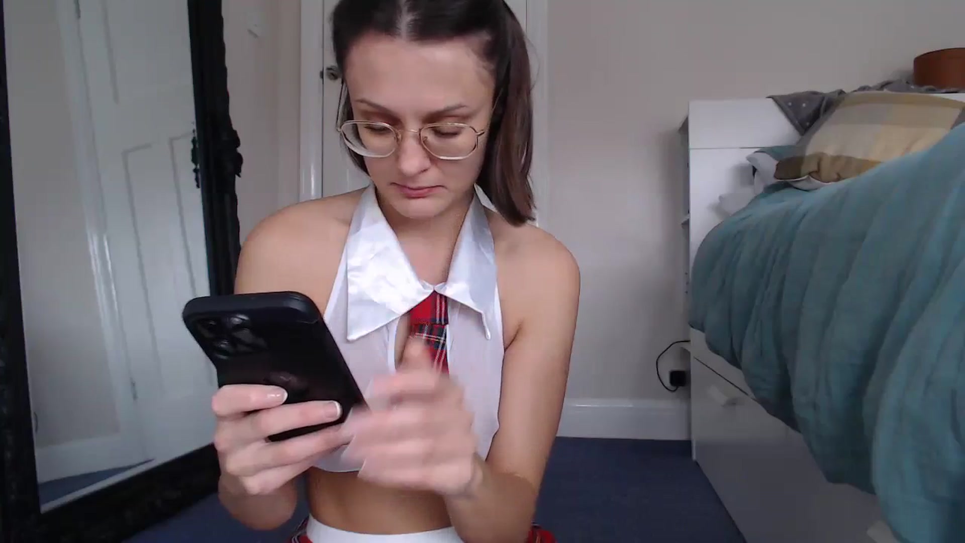 Gallery image thumbnail from ruby_oharax's myfreecams stream on, 12/15/2023, 13:34 image 6 of 20