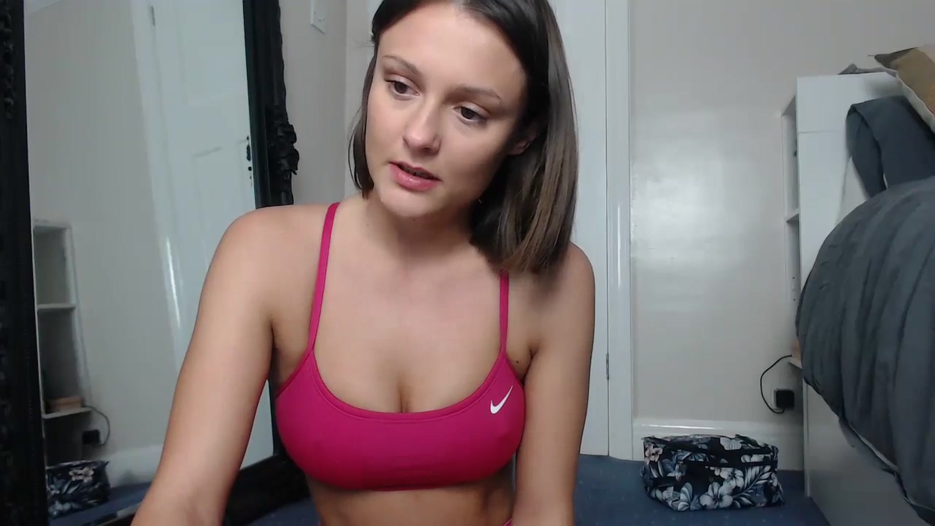 Gallery image thumbnail from ruby_oharax's myfreecams stream on, 01/04/2024, 16:16 image 9 of 20