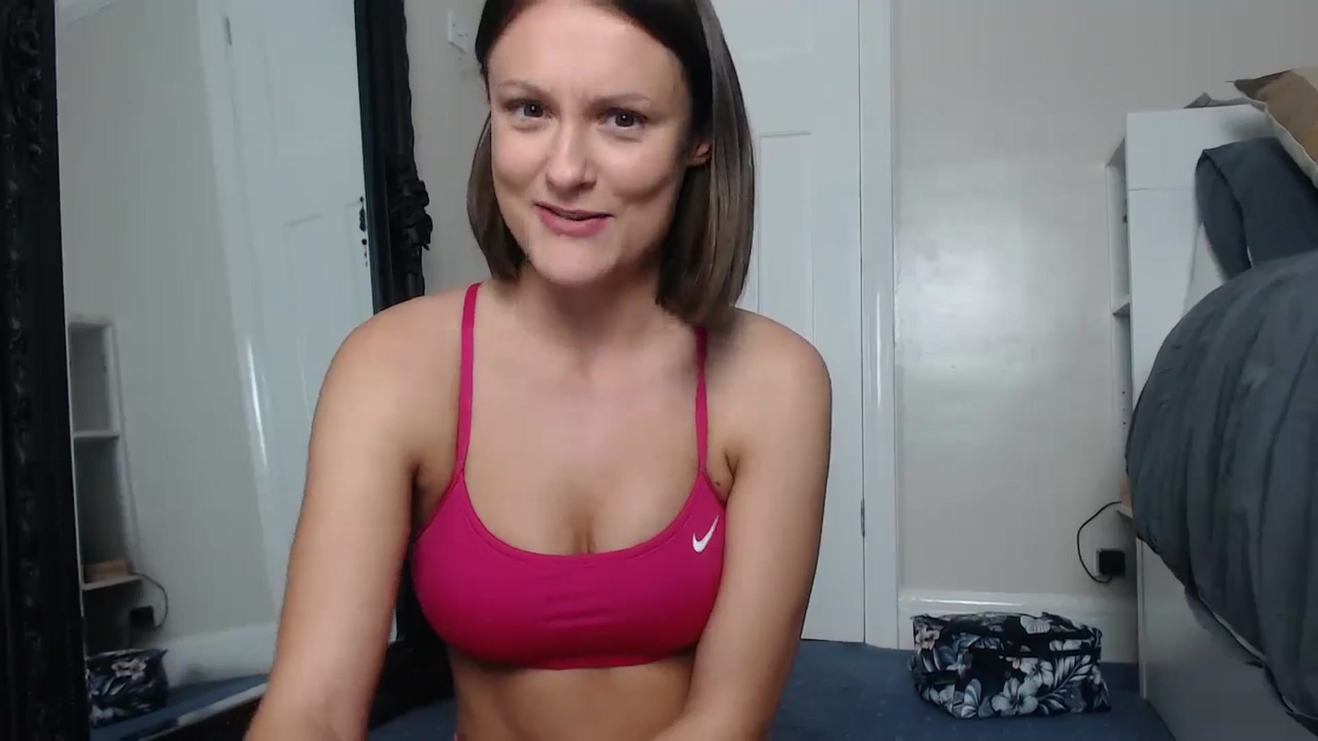 Gallery image thumbnail from ruby_oharax's myfreecams stream on, 01/04/2024, 16:16 image 4 of 20