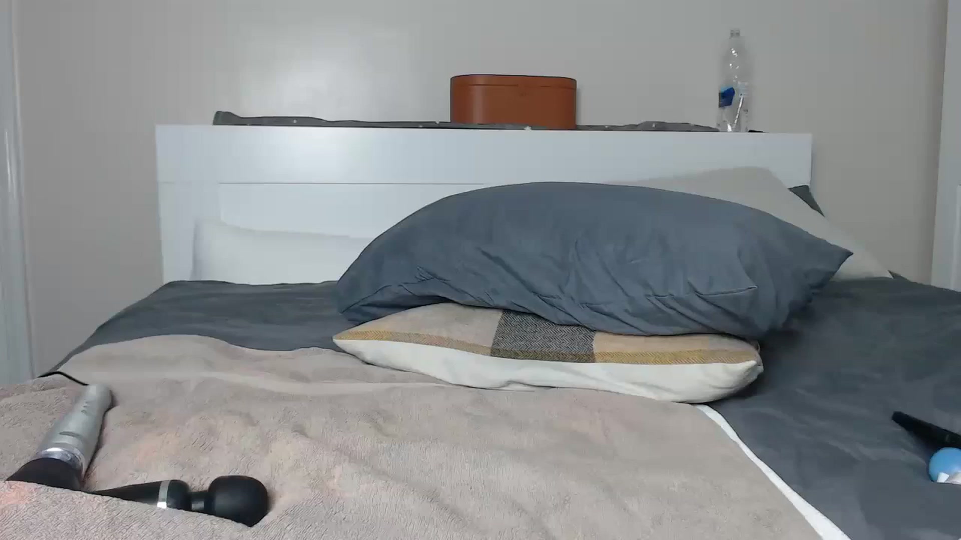 Gallery image thumbnail from ruby_oharax's myfreecams stream on, 01/09/2024, 20:37 image 10 of 20