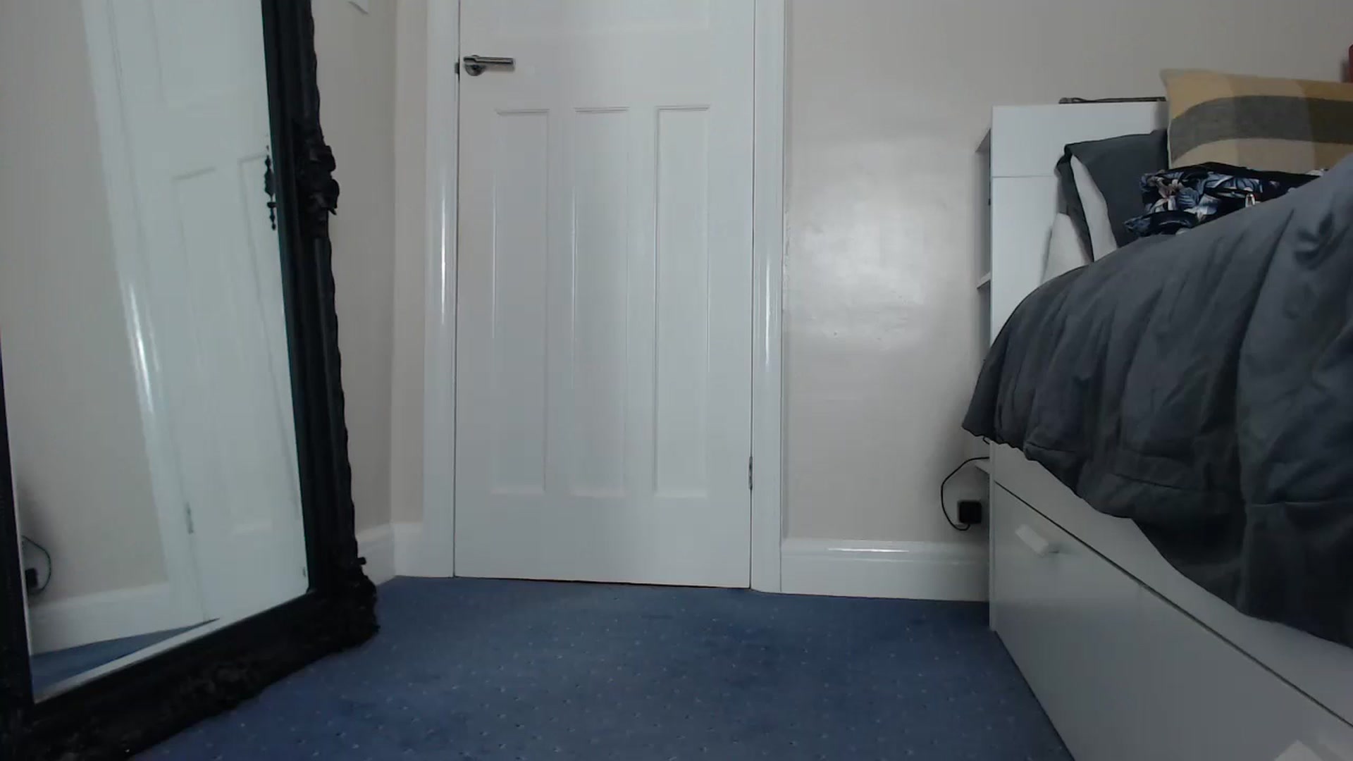 Gallery image thumbnail from ruby_oharax's myfreecams stream on, 01/12/2024, 17:51 image 13 of 20