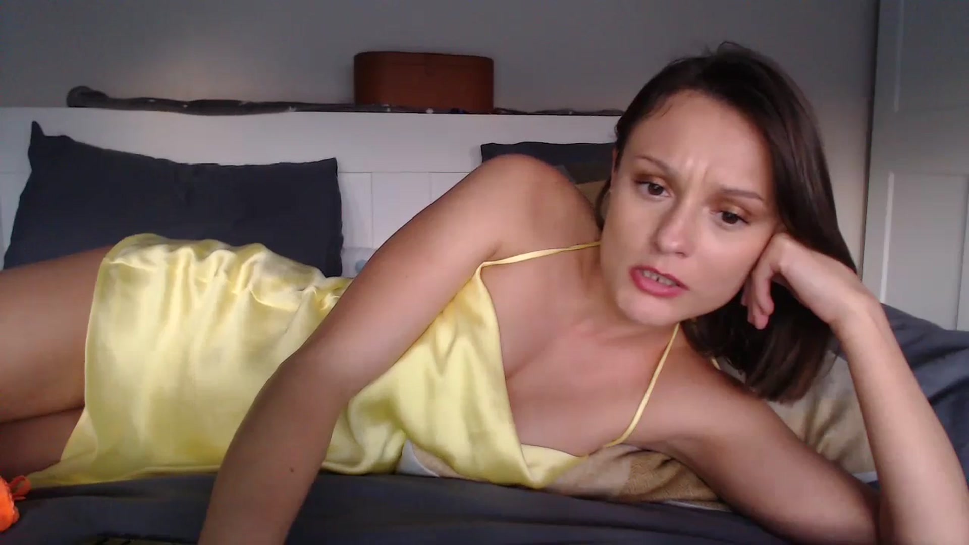 Gallery image thumbnail from ruby_oharax's myfreecams stream on, 01/15/2024, 16:18 image 15 of 20