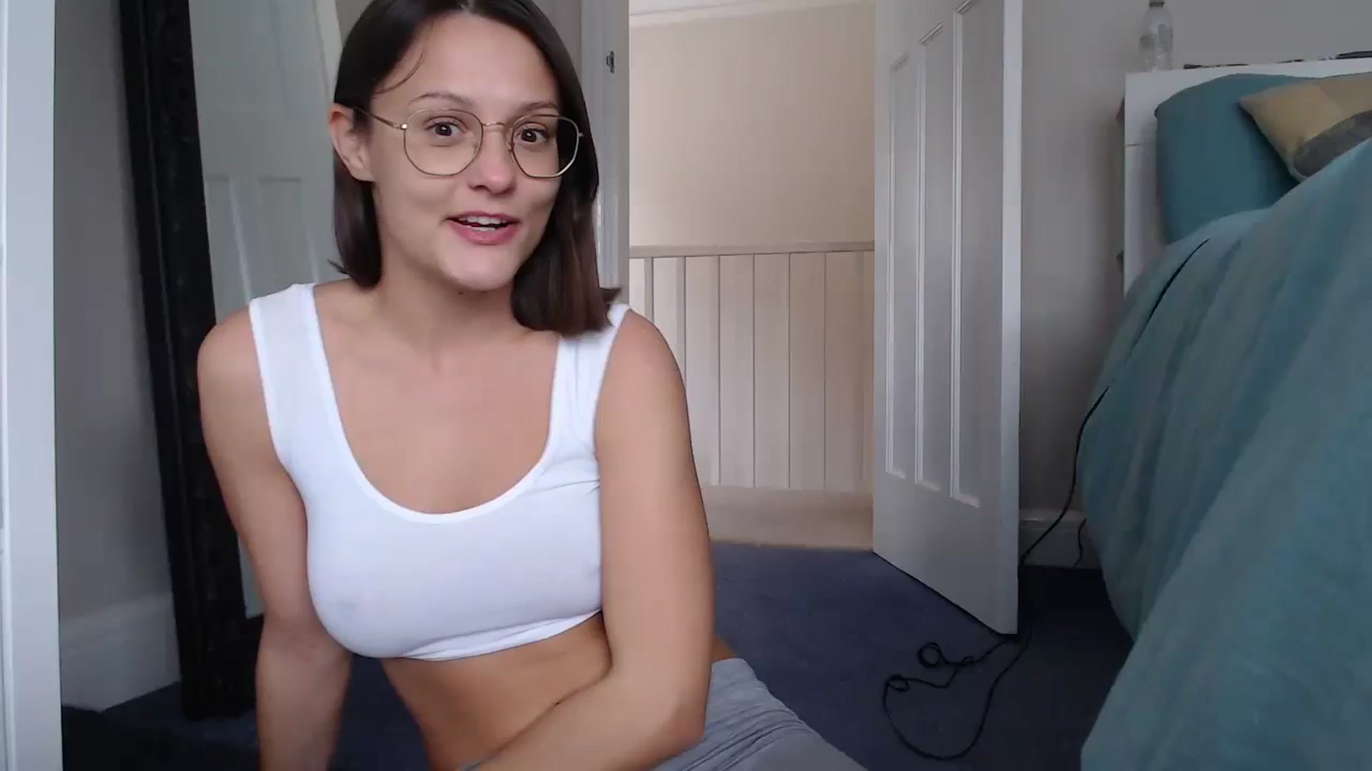 Gallery image thumbnail from ruby_oharax's myfreecams stream on, 01/31/2024, 14:27 image 18 of 20
