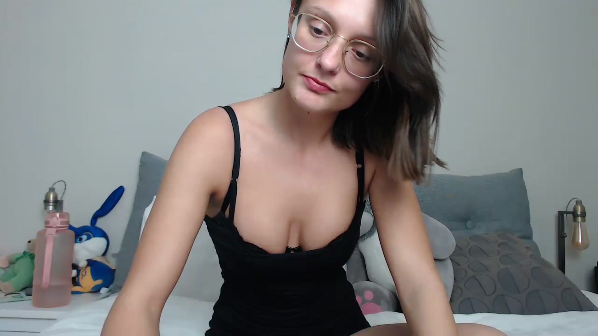 Gallery image thumbnail from ruby_oharax's myfreecams stream on, 02/06/2024, 20:25 image 7 of 20
