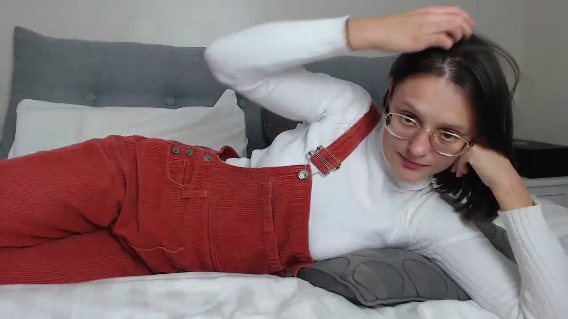 Gallery image thumbnail from ruby_oharax's myfreecams stream on, 02/13/2024, 16:34 image 17 of 20