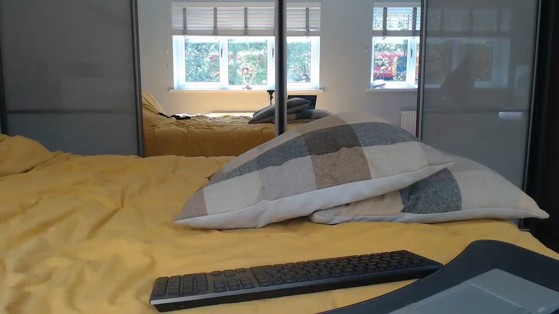 Gallery image thumbnail from ruby_oharax's myfreecams stream on, 04/17/2024, 10:54 image 9 of 20