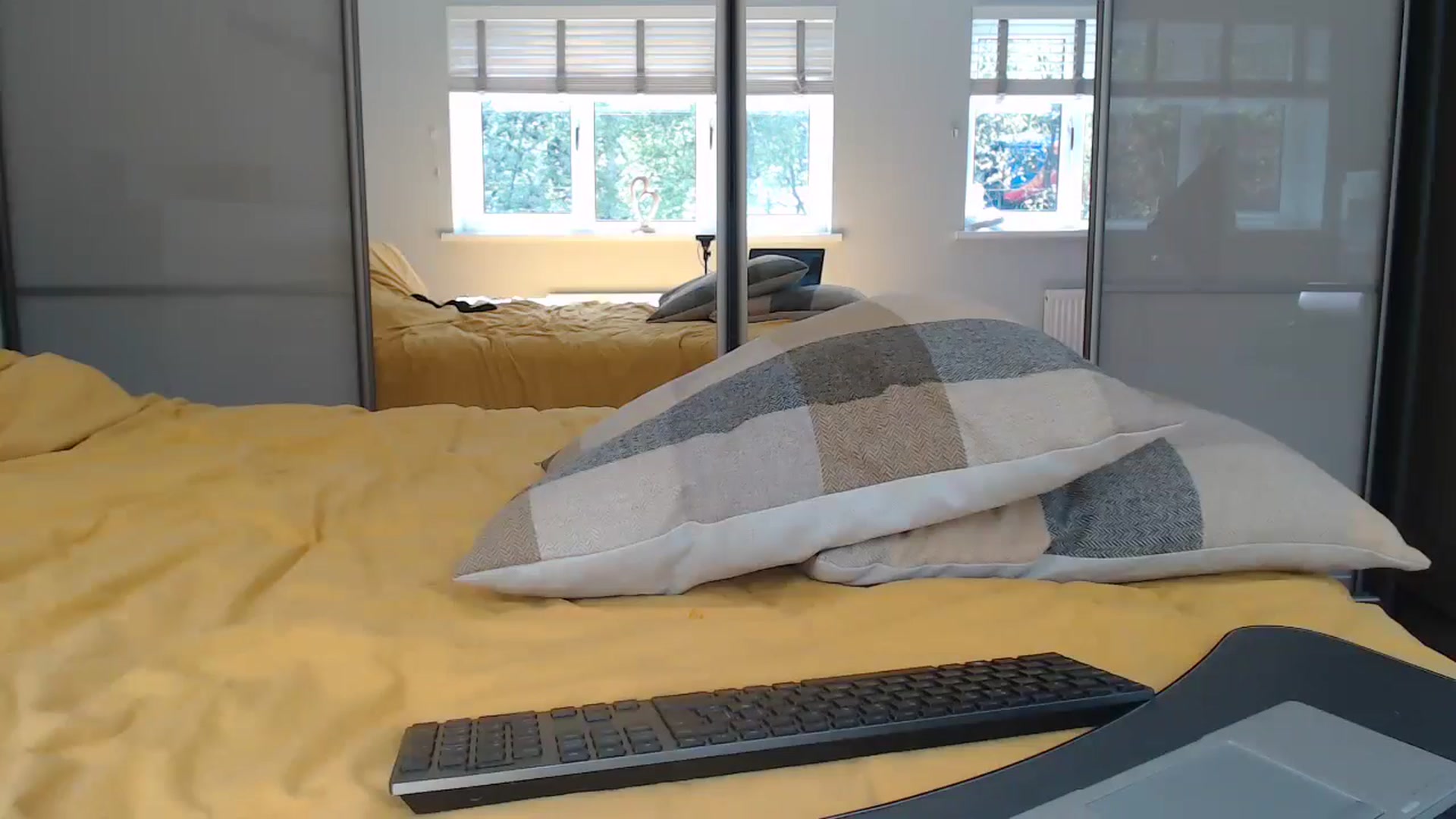 Gallery image thumbnail from ruby_oharax's myfreecams stream on, 04/17/2024, 10:54 image 8 of 20
