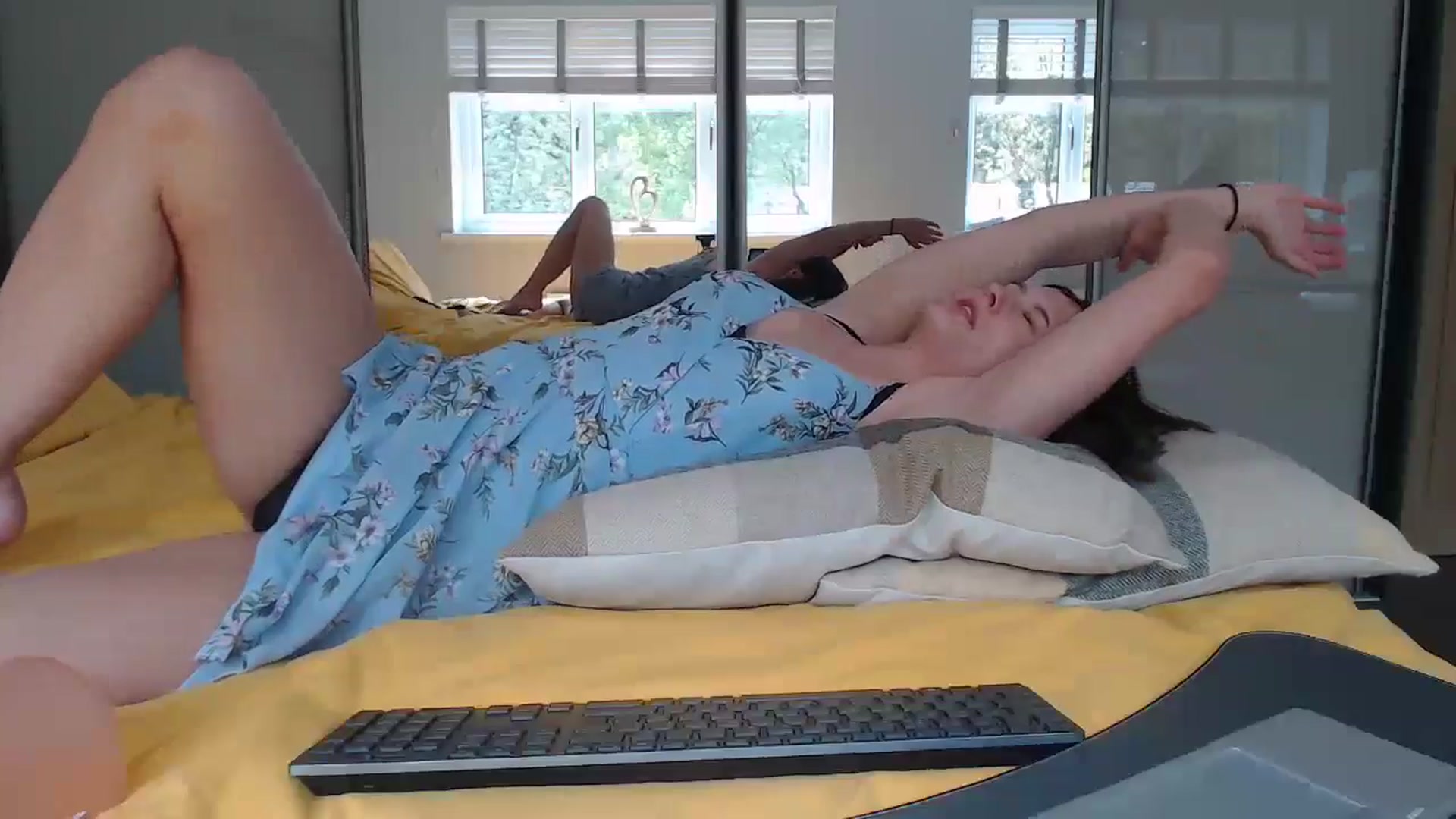 Gallery image thumbnail from ruby_oharax's myfreecams stream on, 04/17/2024, 10:54 image 14 of 20