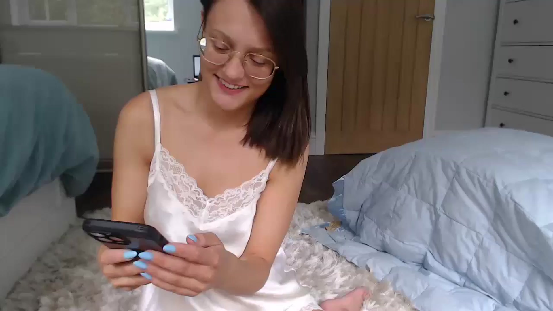 Gallery image thumbnail from ruby_oharax's myfreecams stream on, 05/28/2024, 13:00 image 10 of 20