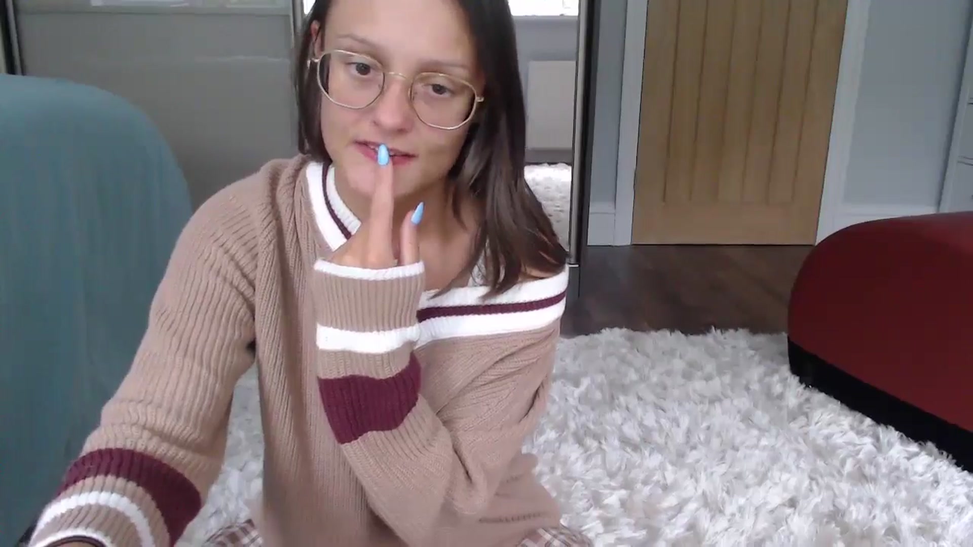 Gallery image thumbnail from ruby_oharax's myfreecams stream on, 06/13/2024, 16:39 image 11 of 20