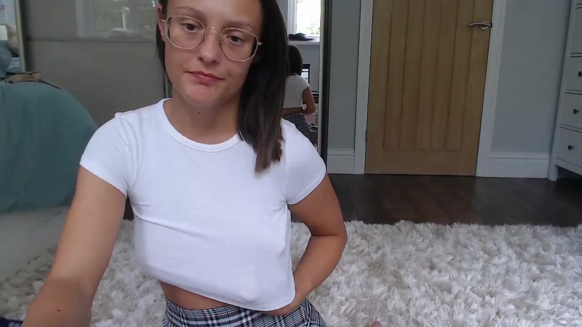 Gallery image thumbnail from ruby_oharax's myfreecams stream on, 07/04/2024, 15:03 image 16 of 20
