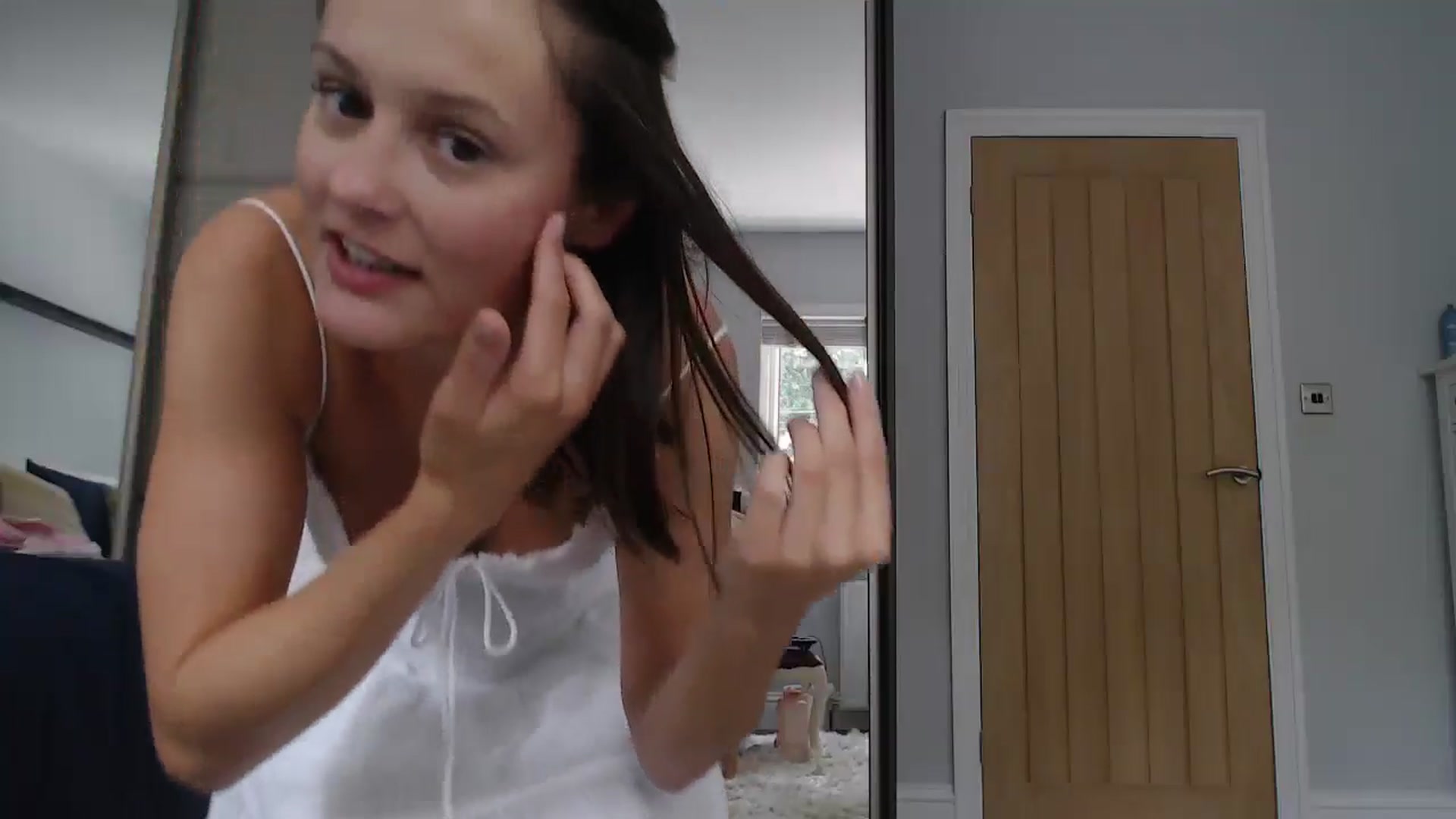 Gallery image thumbnail from ruby_oharax's myfreecams stream on, 08/20/2024, 14:25 image 2 of 20