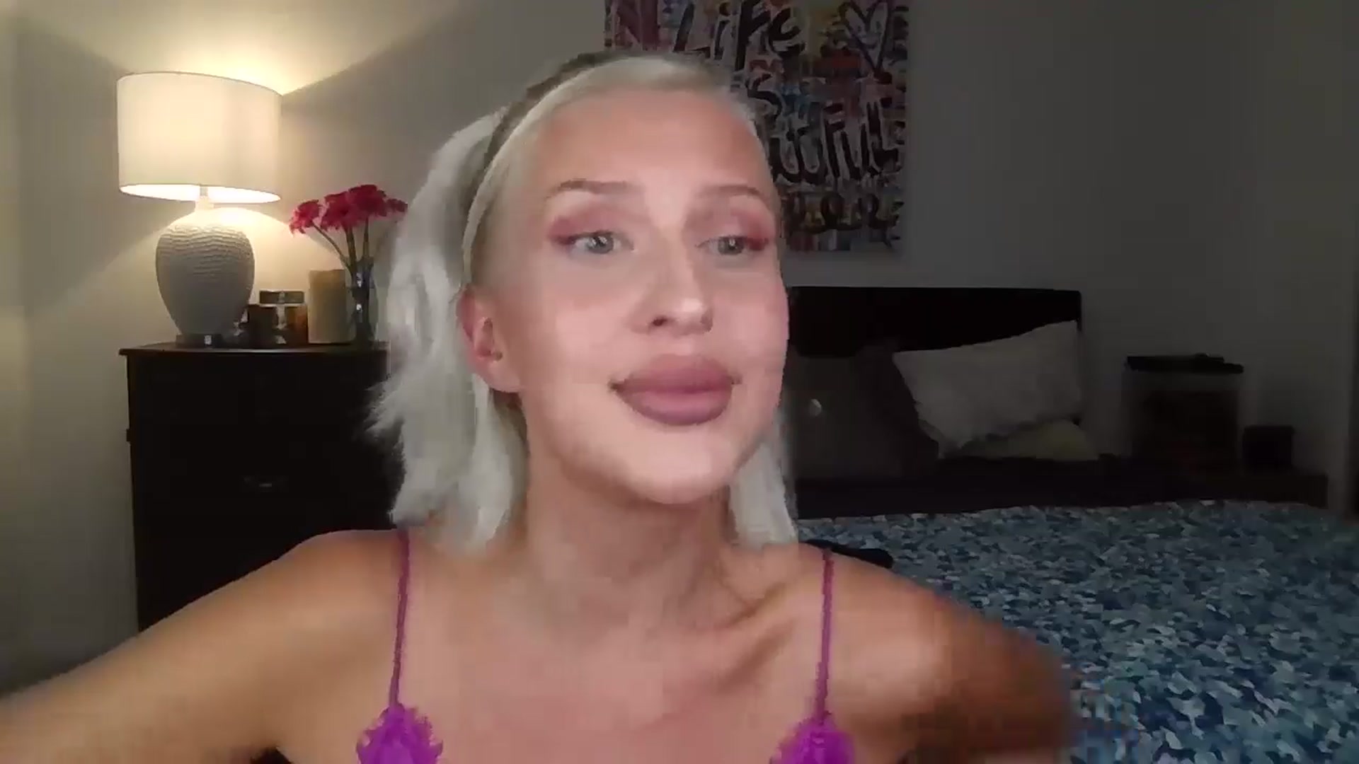 Gallery image thumbnail from russianbarbie's myfreecams stream on, 08/26/2025, 07:58 image 3 of 20