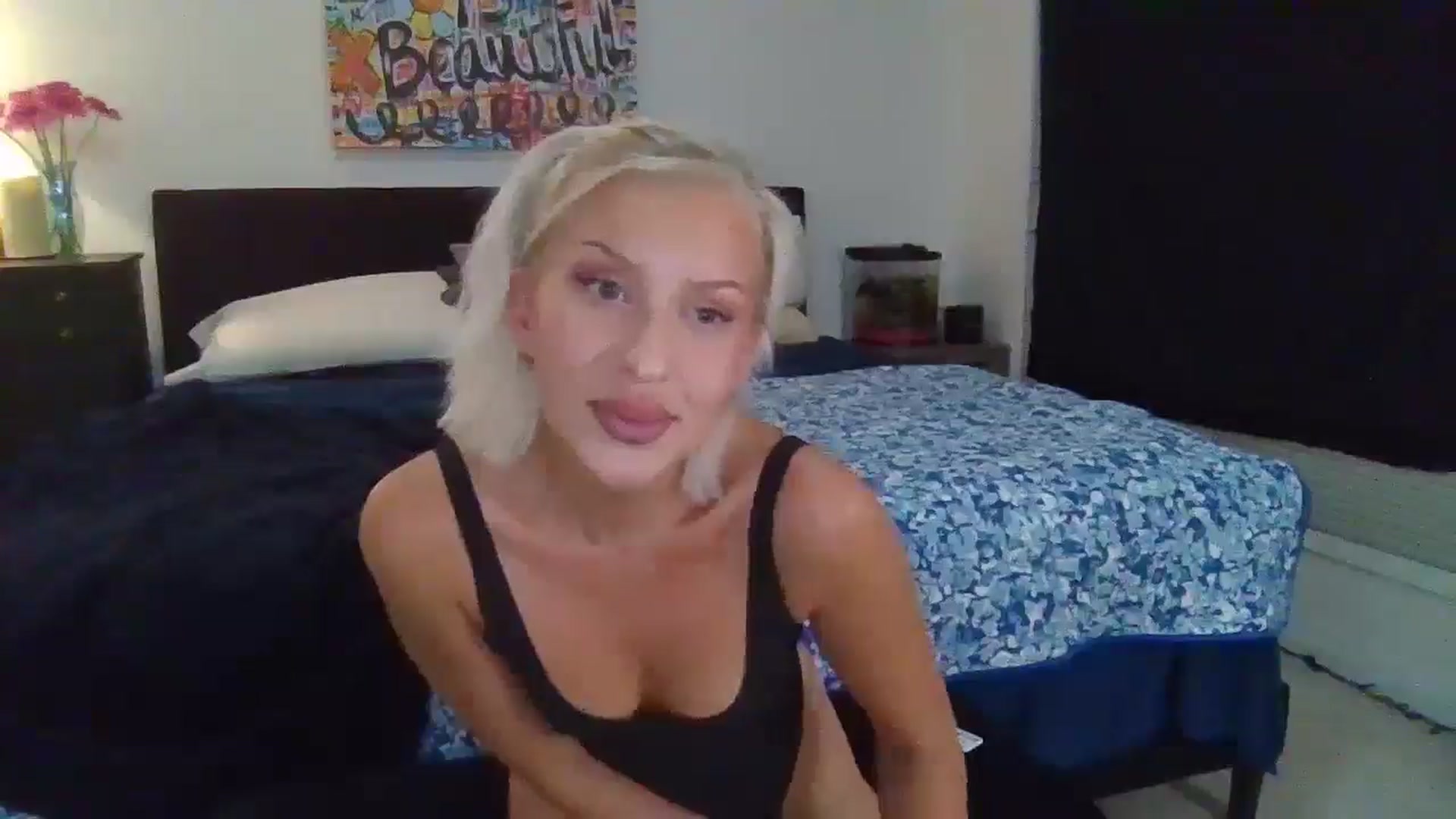 Gallery image thumbnail from russianbarbie's myfreecams stream on, 08/26/2025, 07:58 image 16 of 20