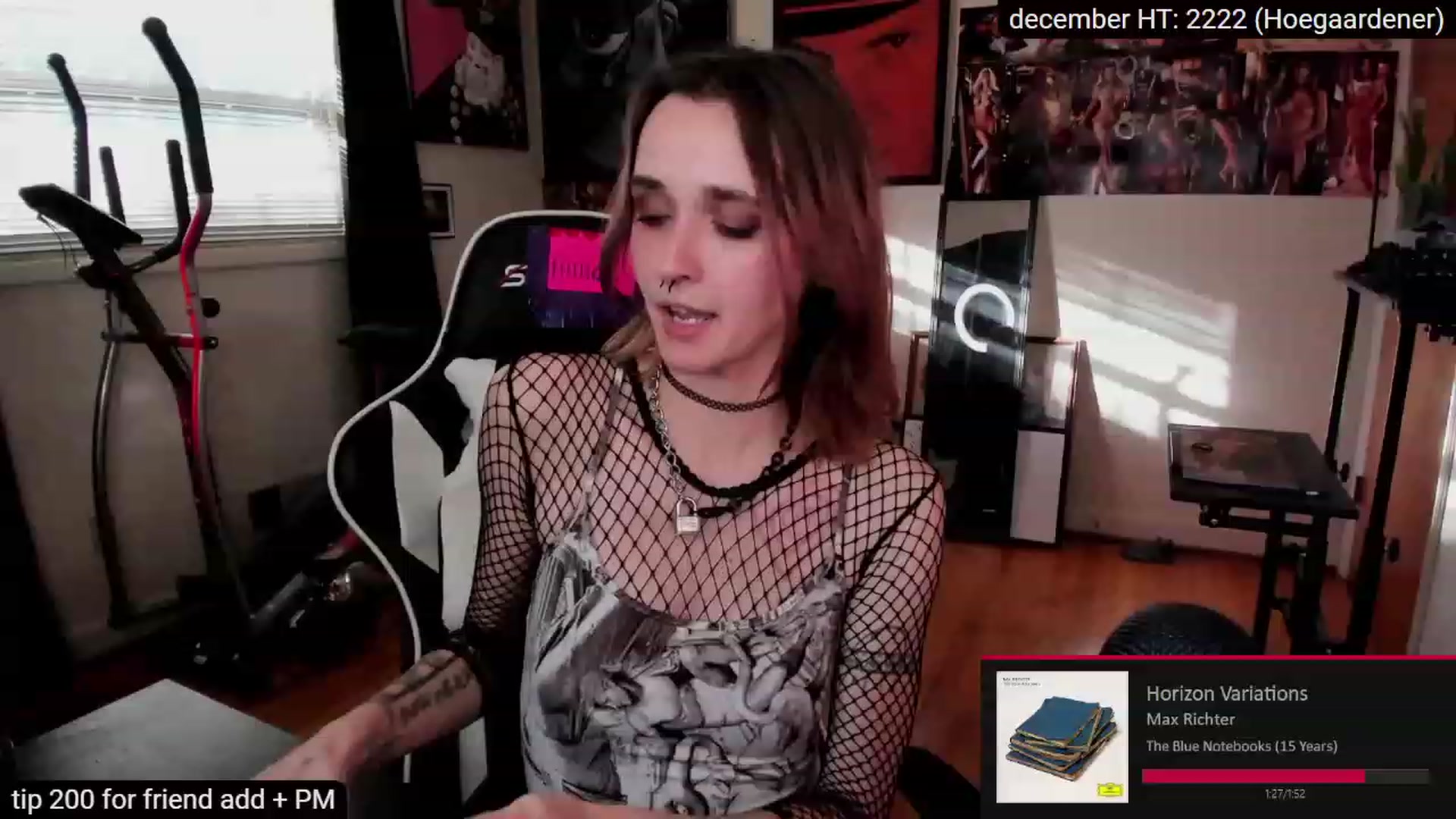 Gallery image thumbnail from sadgrrl's myfreecams stream on, 12/18/2022, 21:07 image 12 of 20