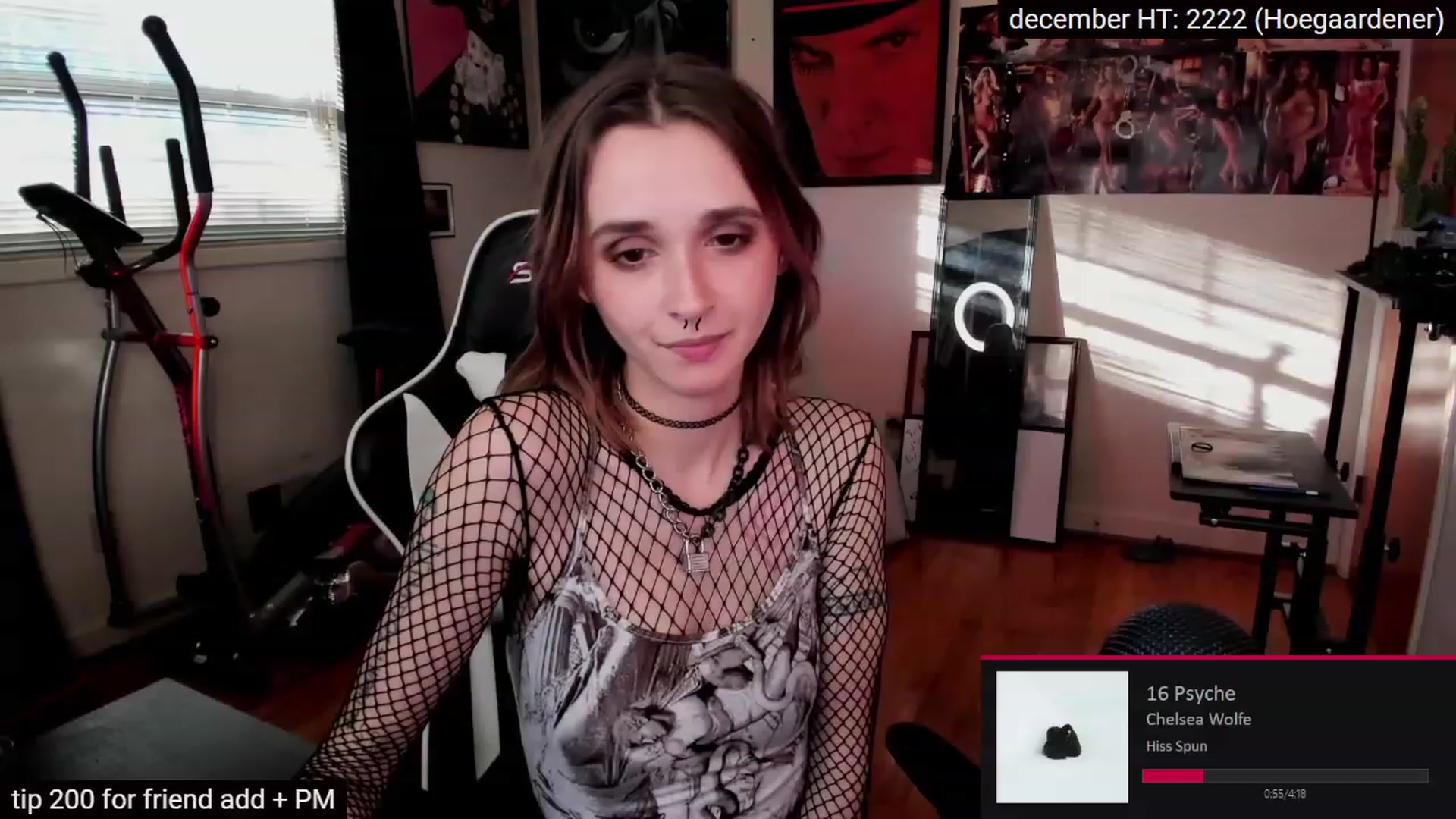Gallery image thumbnail from sadgrrl's myfreecams stream on, 12/18/2022, 21:07 image 16 of 20