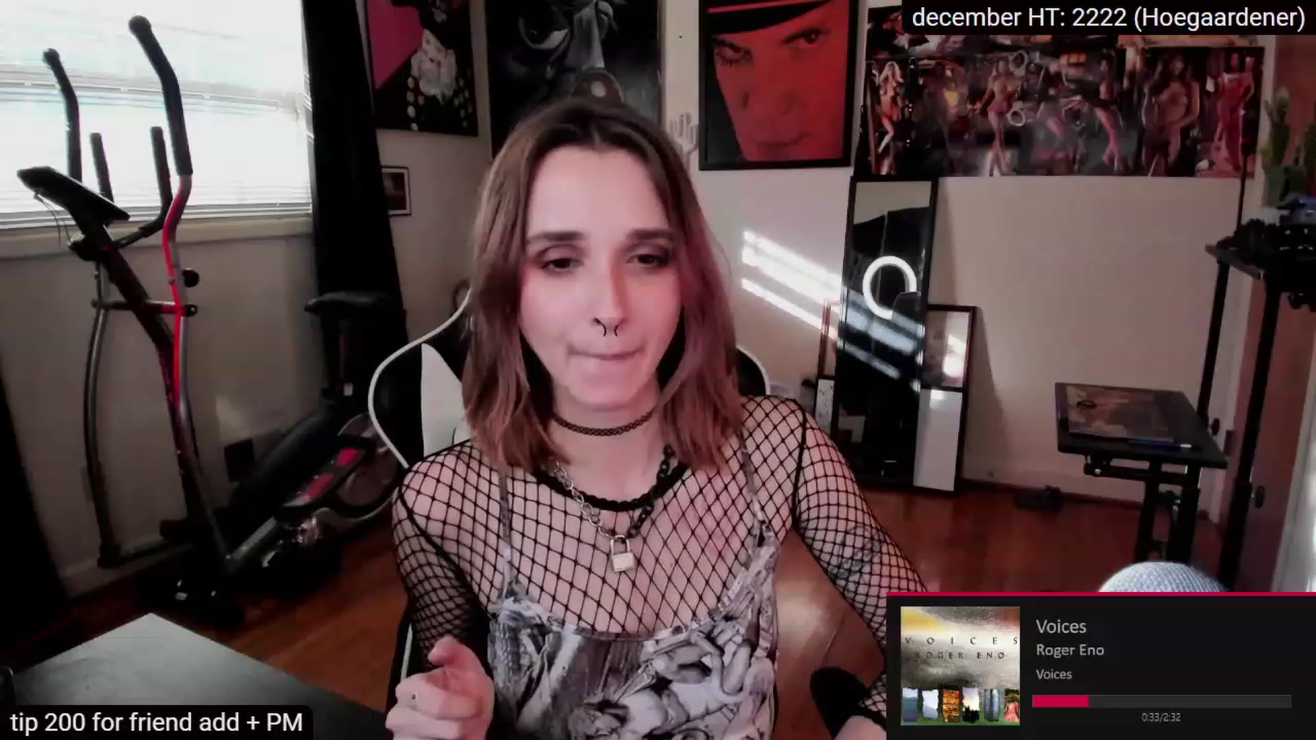 Gallery image thumbnail from sadgrrl's myfreecams stream on, 12/18/2022, 21:07 image 6 of 20